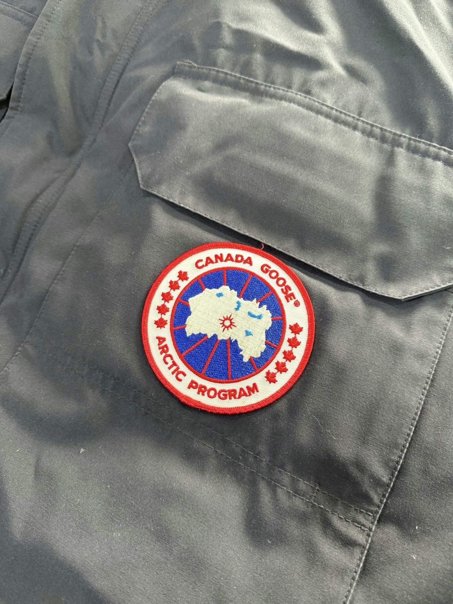 Canada Goose Canada Goose Expedition Mid-Length Down Jacket M Size US M / EU 48-50 / 2 - 3 Thumbnail