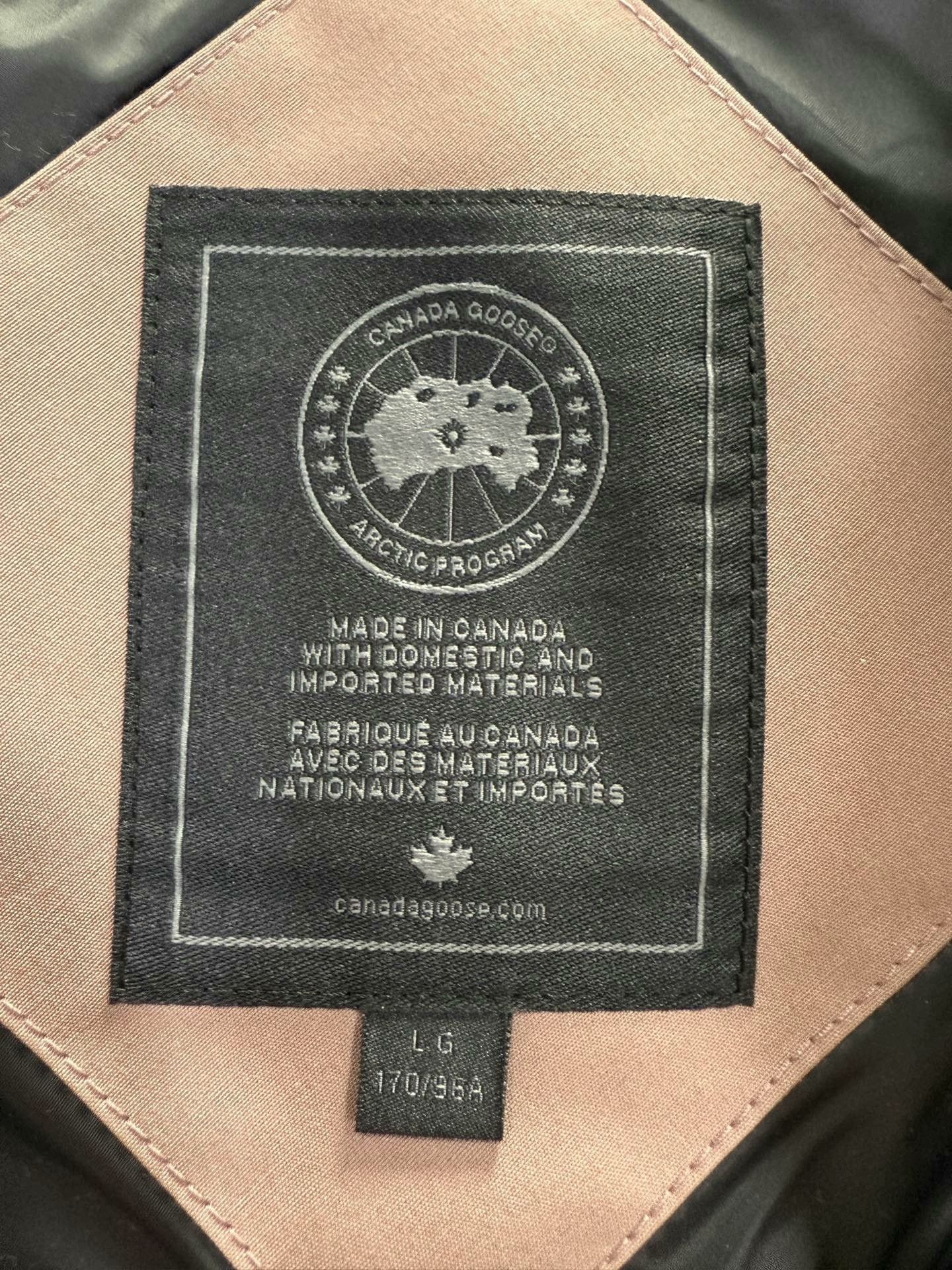 Canada Goose Canada Goose Black Label Down Vest L Size US L / EU 52-54 / 3 - 3 Thumbnail
