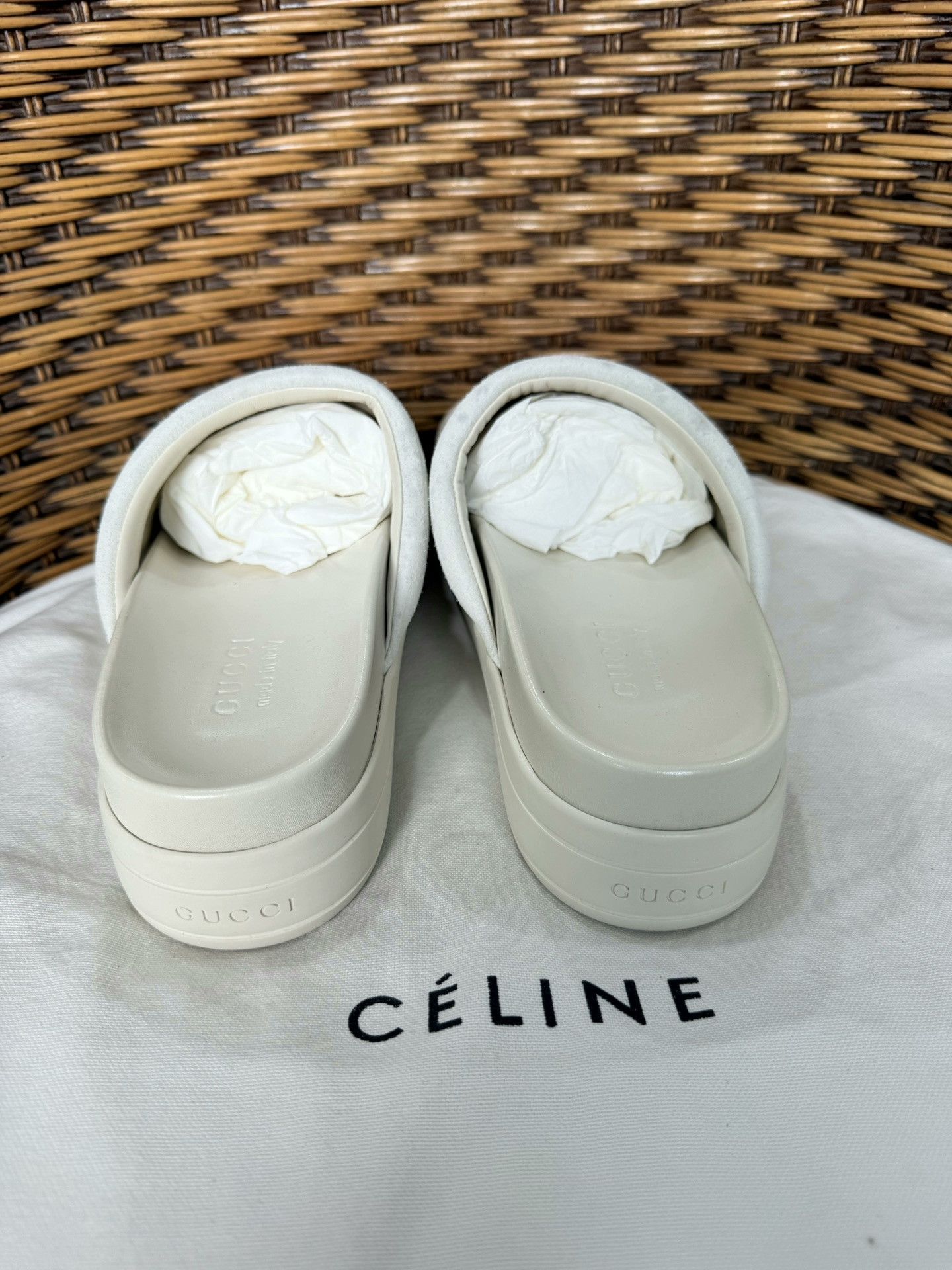 Gucci Gucci Men's White Horsebit Slippers Size 43 Size US 10 / EU 43 - 3 Thumbnail