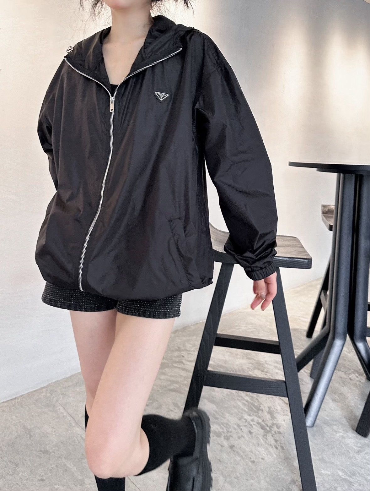 Prada Prada SS24 Solid Logo Hooded Zip Jacket Size US XXL / EU 58 / 5 - 3 Thumbnail