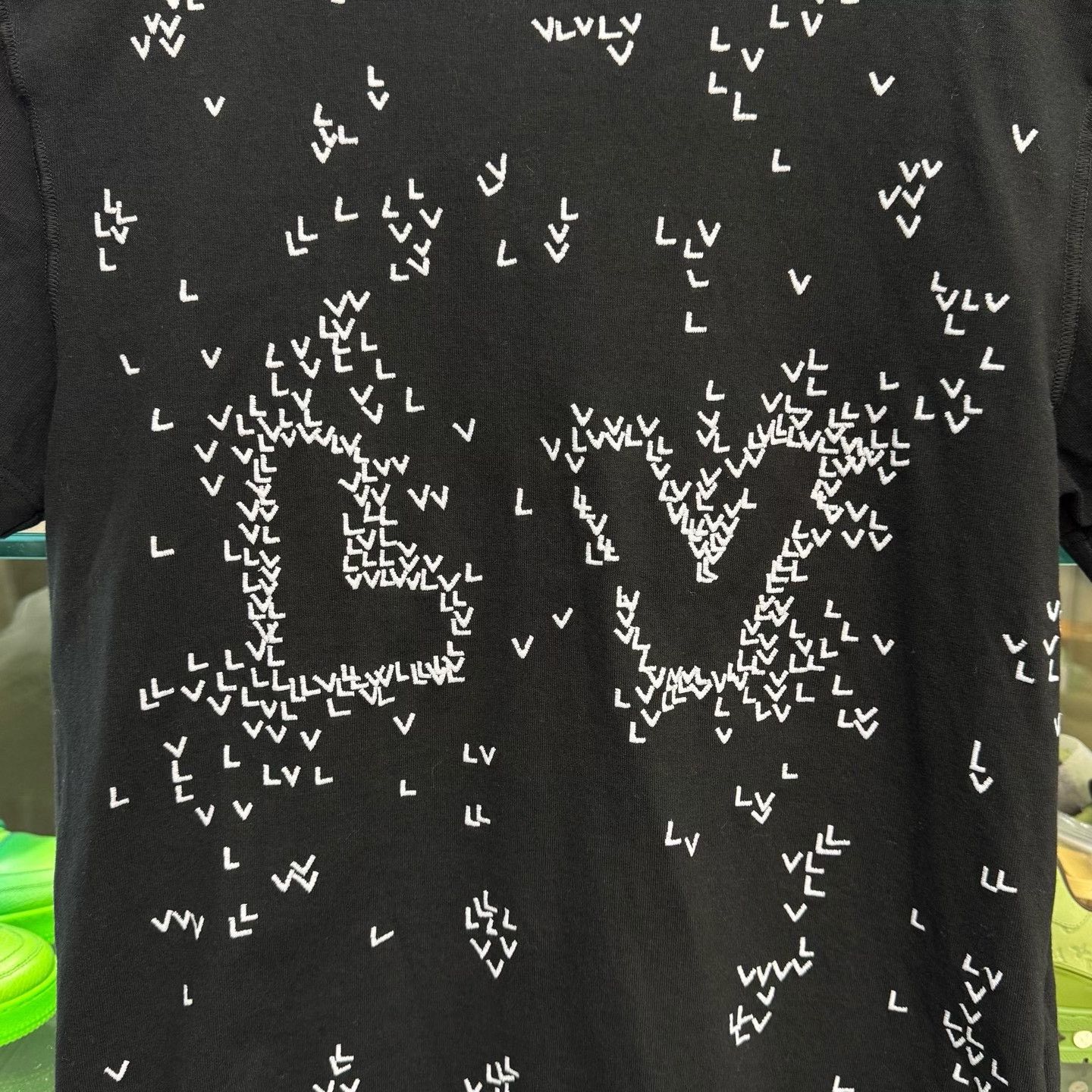 Louis Vuitton Louis Vuitton Spread Logo Short-Sleeve T-Shirt Size US XS / EU 42 / 0 - 2 Thumbnail
