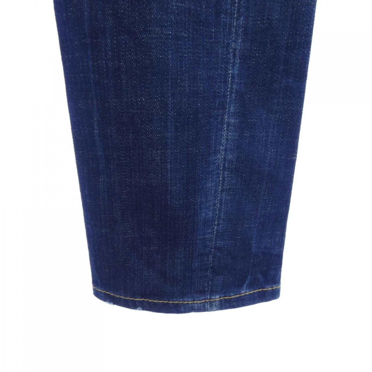 Dsquared2 Dsquared2 Dsquared2 Jeans Textile Jeans S74LB1027 DUTY FREE for USA Size ONE SIZE - 5 Thumbnail