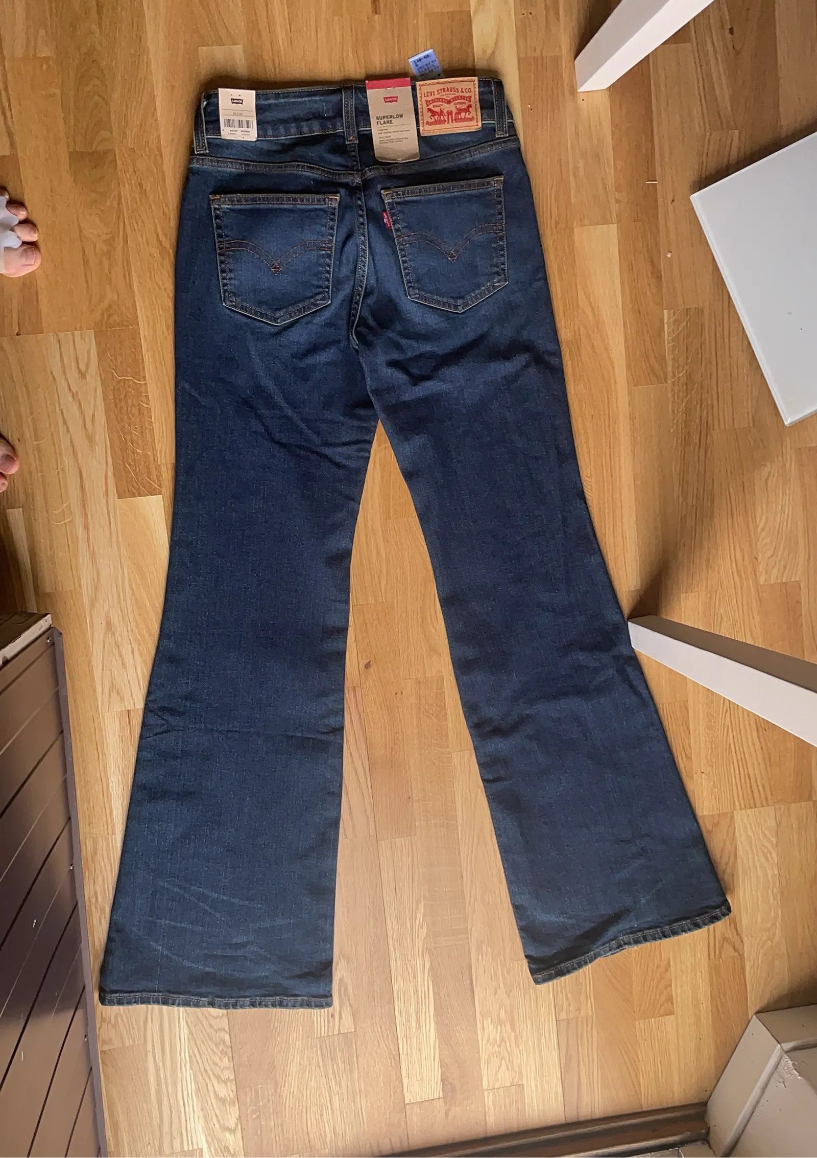 Levi's Levi's Superlow Flare Jeans Size 25" / US 0 / IT 36 - 4 Thumbnail