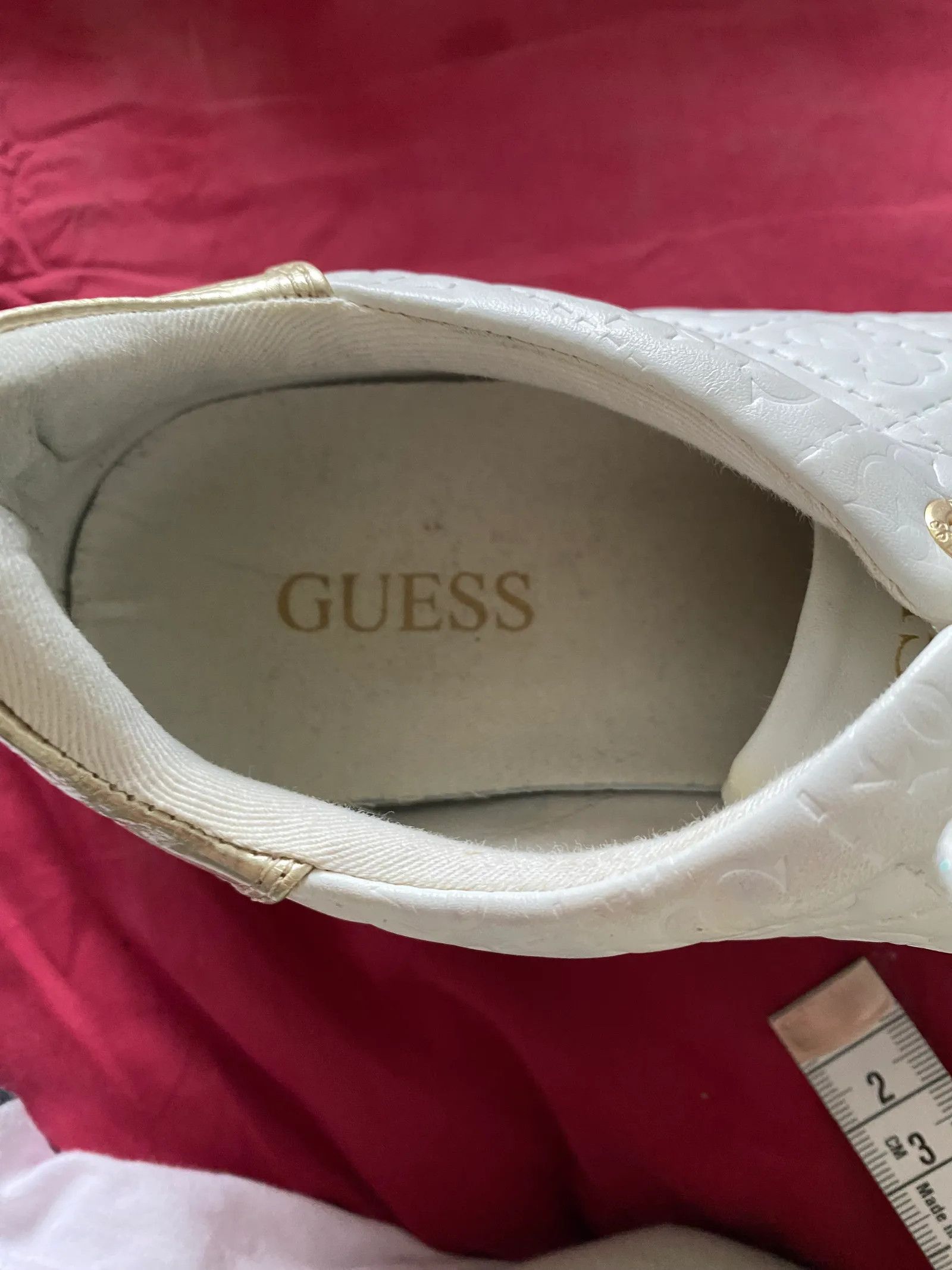 Guess Guess Sneakers Size US 11 / IT 41 - 2 Thumbnail