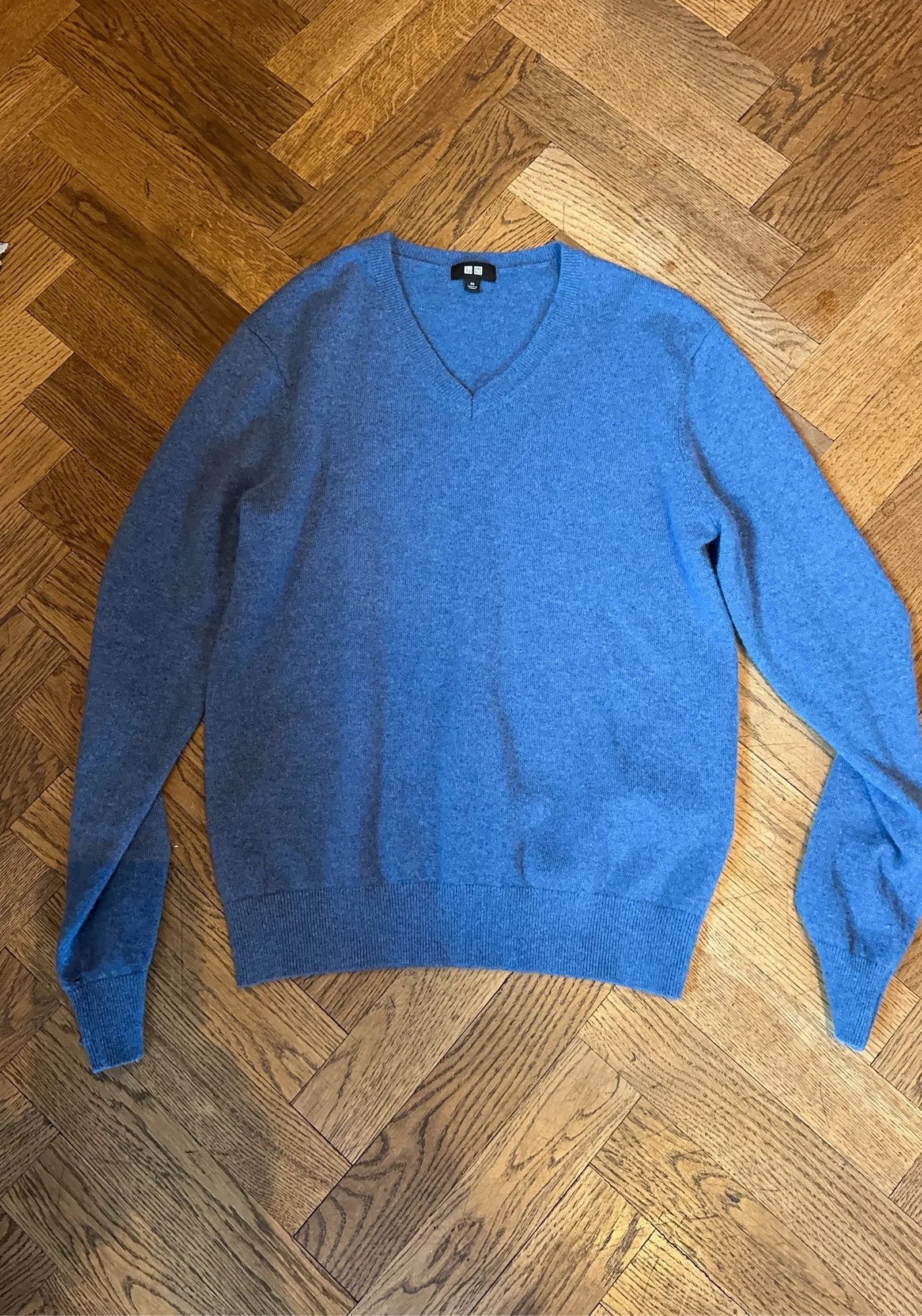 Uniqlo Uniqlo Sweater Size XS / US 0-2 / IT 36-38 - 2 Thumbnail
