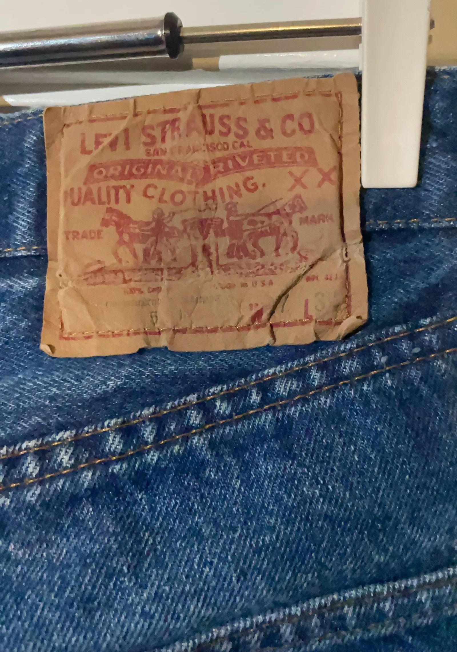 Levi's Levi's 501 Jeans Size US 27 - 2 Thumbnail