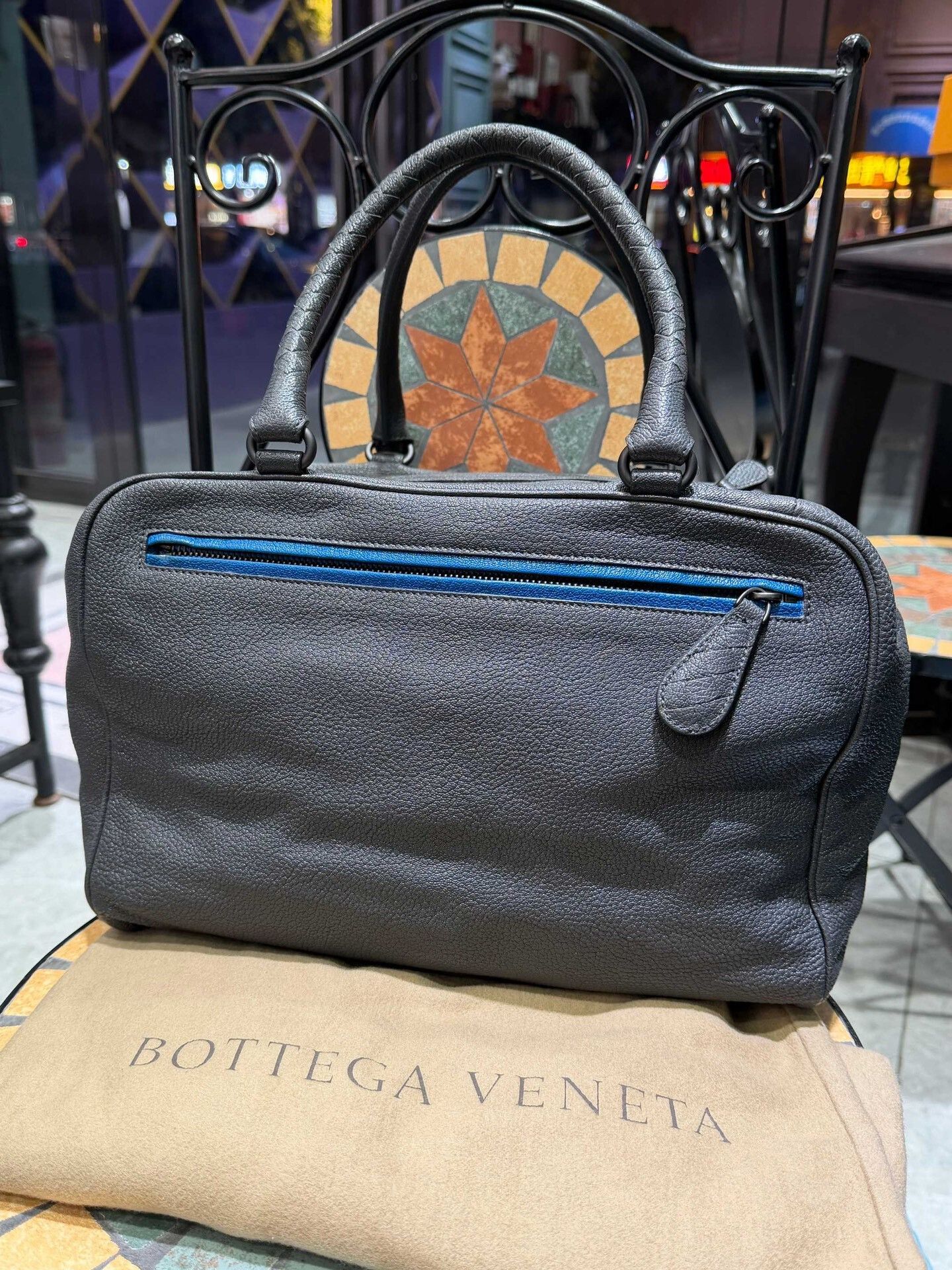 Bottega Veneta Bottega Veneta Men's Gray Leather Pillow Bag Size ONE SIZE - 2 Thumbnail