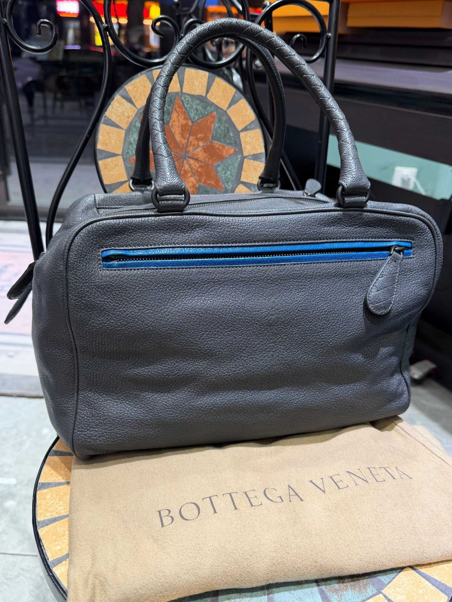 Bottega Veneta Bottega Veneta Men's Gray Leather Pillow Bag Size ONE SIZE - 3 Thumbnail