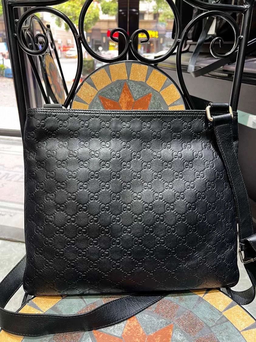 Gucci Gucci Double G Embossed Black Leather Messenger Size ONE SIZE - 3 Thumbnail