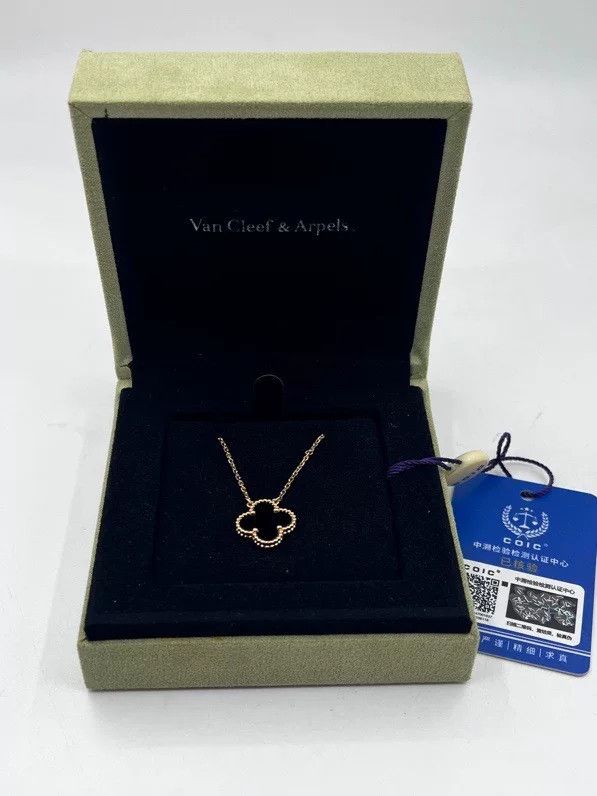 Van Cleef & Arpels VCA 18K Gold Black Onyx Clover Necklace Size ONE SIZE - 2 Thumbnail