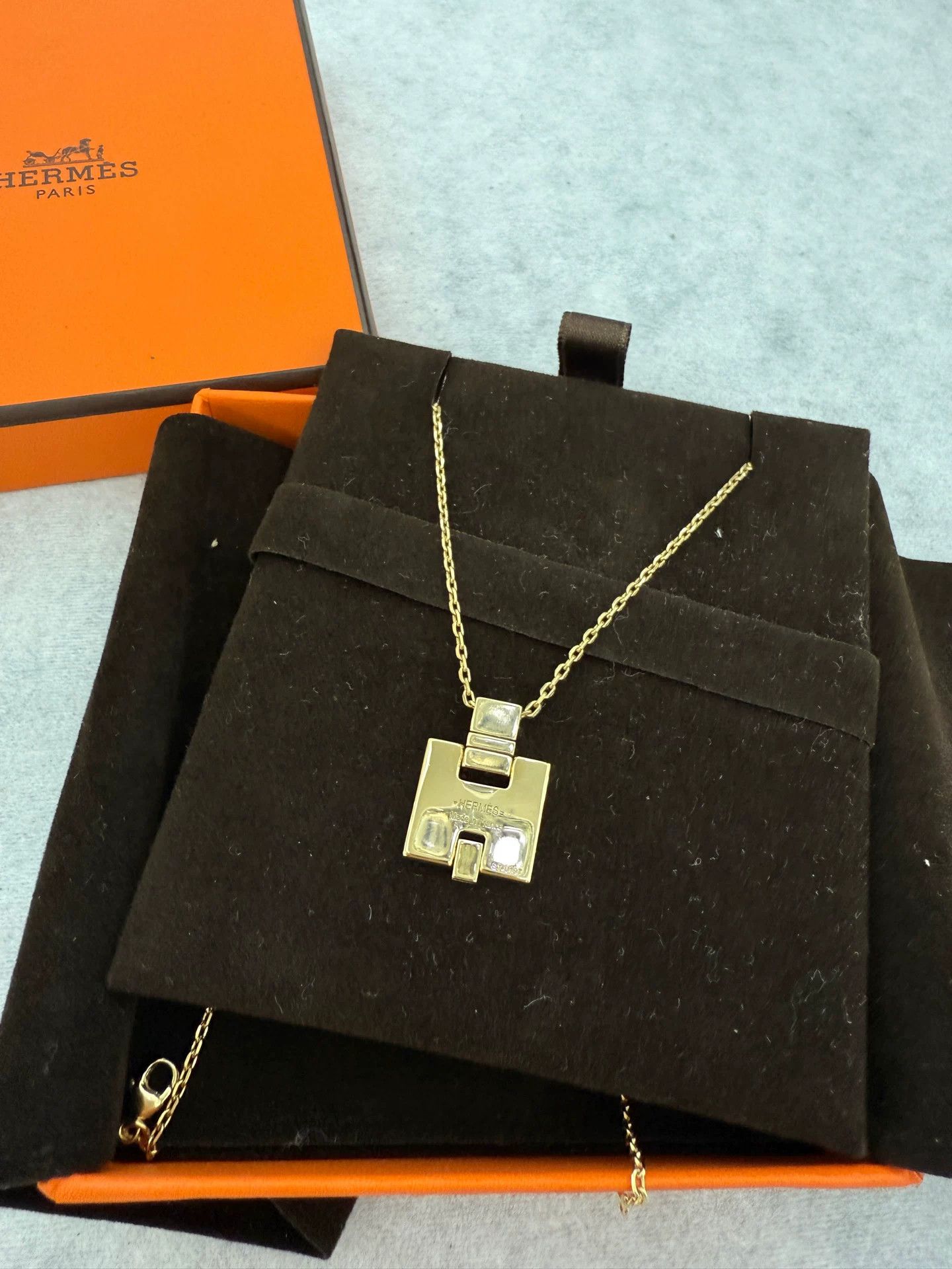 Hermes Hermes Eileen H Buckle Square Necklace Size ONE SIZE - 3 Thumbnail
