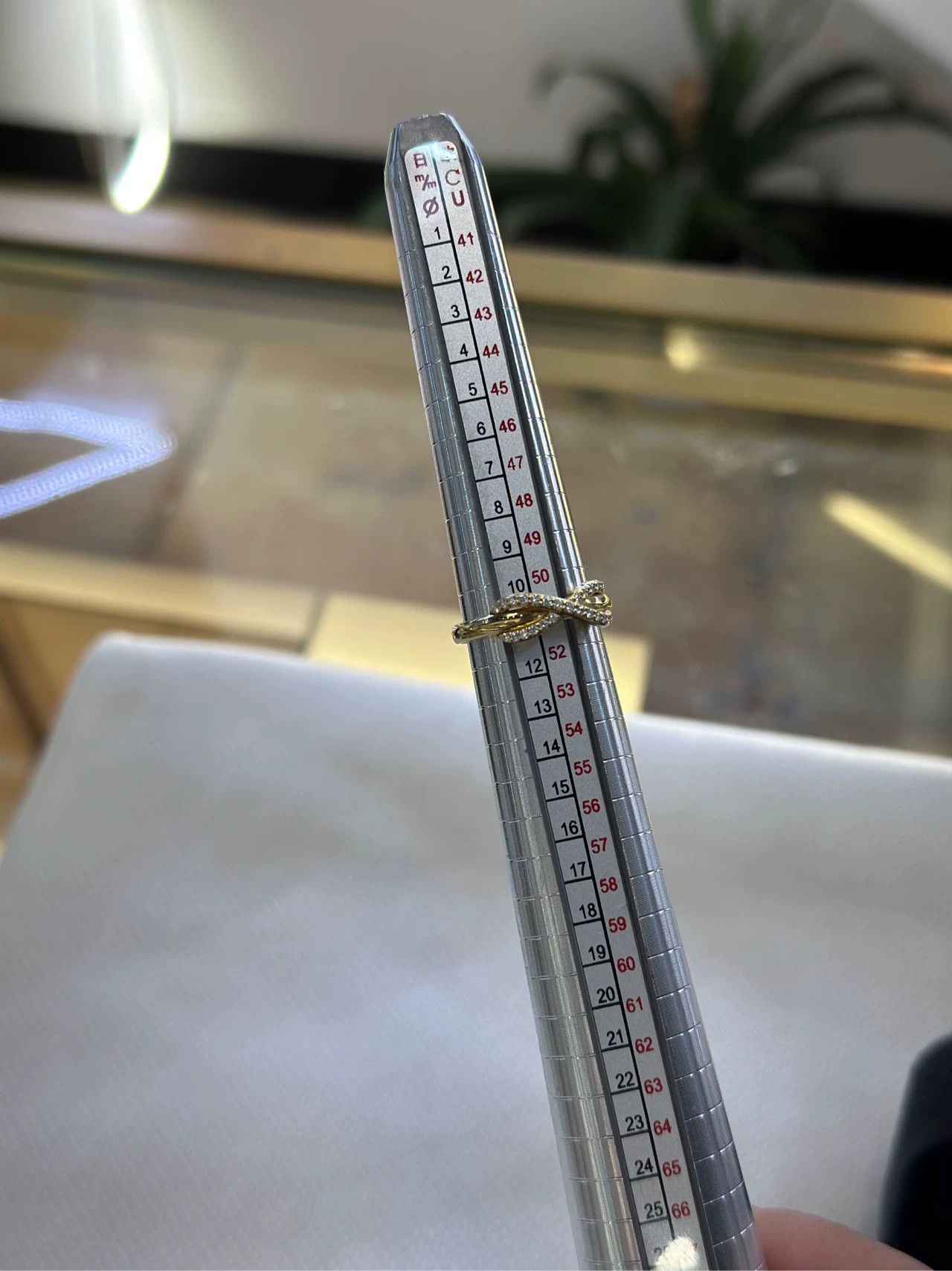 Tiffany & Co. Tiffany 18K Gold Diamond Ring Size 51 Size ONE SIZE - 5 Thumbnail
