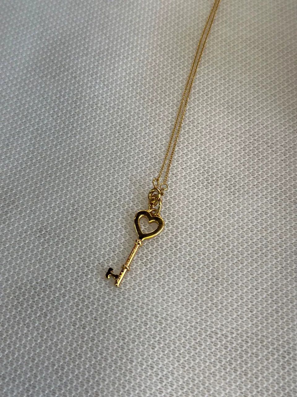 Tiffany & Co. Tiffany Gold Heart Key Necklace Size ONE SIZE - 2 Thumbnail