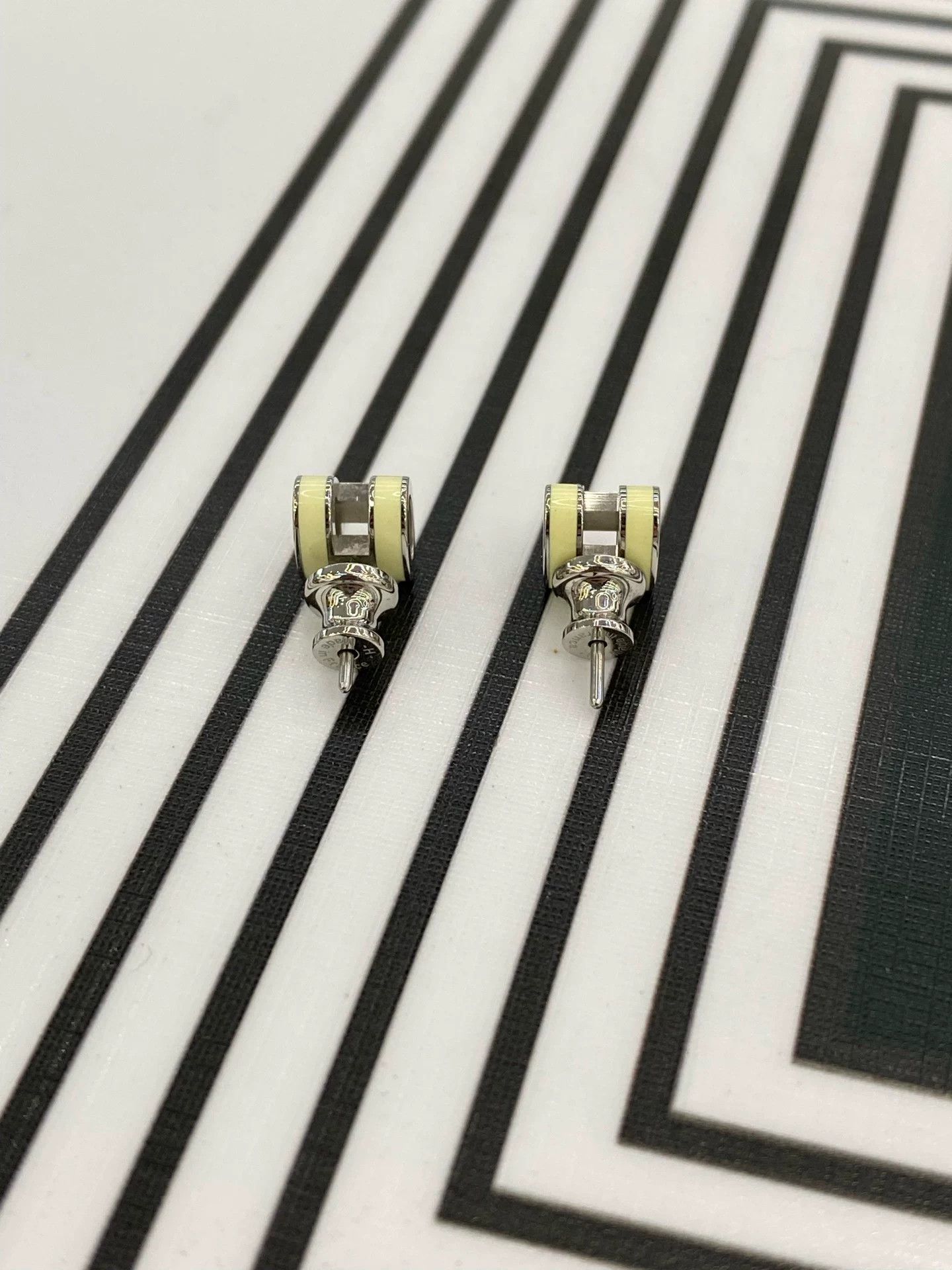 Hermes Hermes Pop H Earrings Yellow Small Size ONE SIZE - 3 Thumbnail