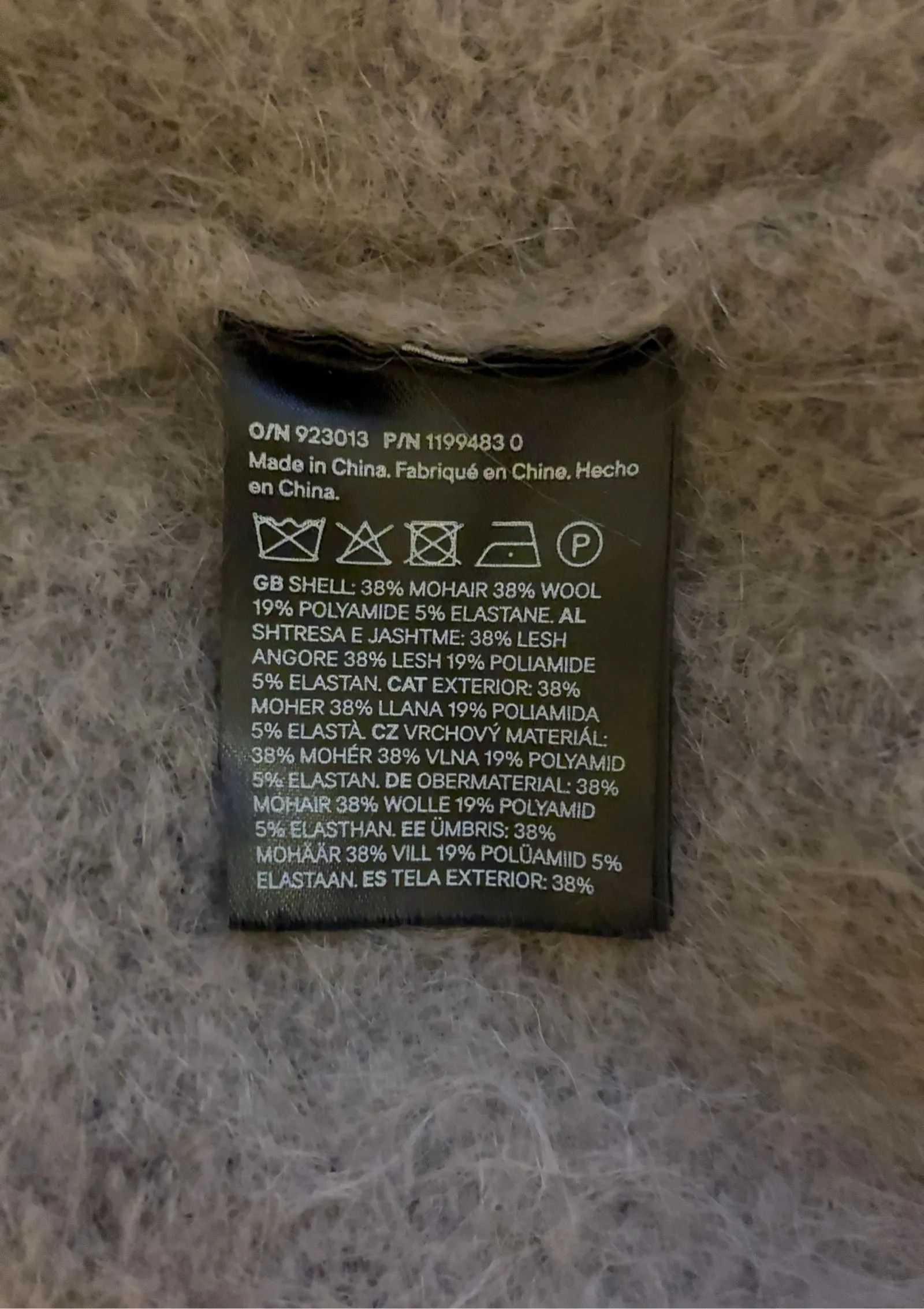 H&M H&M Sweater Size S / US 4 / IT 40 - 3 Thumbnail