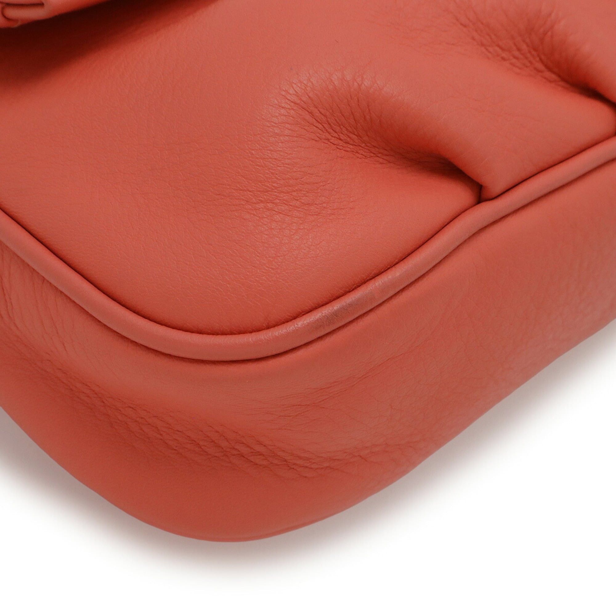 FENDI Chain Shoulder Bag/Pochette/Clutch Bag in Coral Pink Leather 8M0276