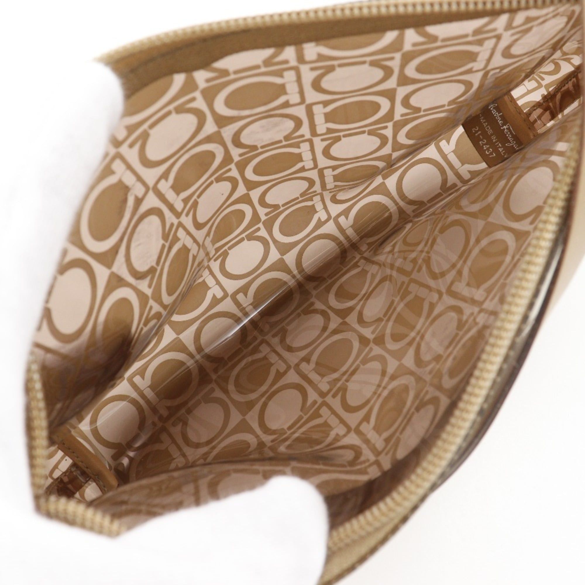 Salvatore Ferragamo Salvatore Ferragamo Gancini Tote Bag AU-21-2437, Beige Vinyl, A4 Size, Open, Women's Size ONE SIZE - 7 Thumbnail