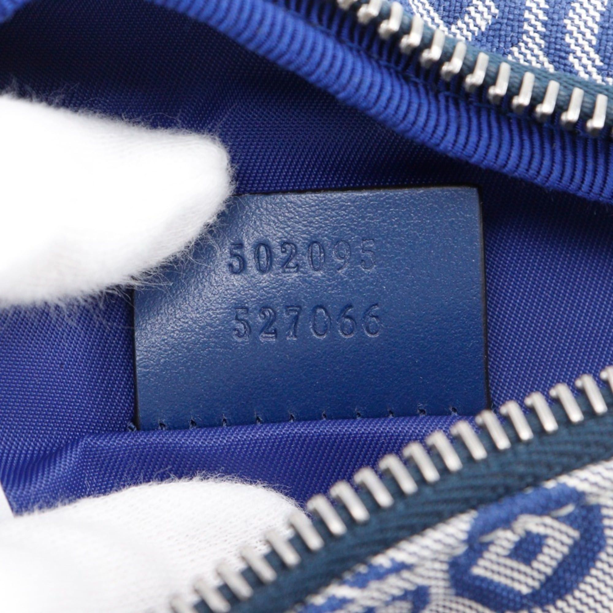 Gucci Gucci Star Children's Waist Bag in Double G Geometric Design (502095) Blue Canvas Size ONE SIZE - 7 Thumbnail