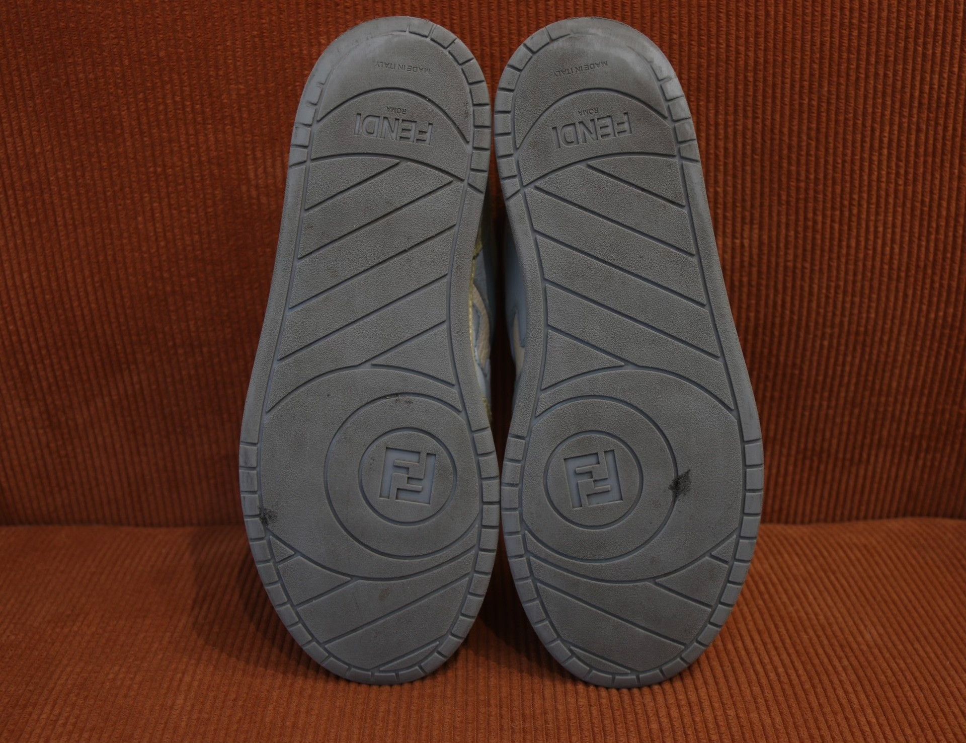Fendi Fendi Match Suede Low-Top Sneakers Size US 6 / IT 36 - 6 Thumbnail