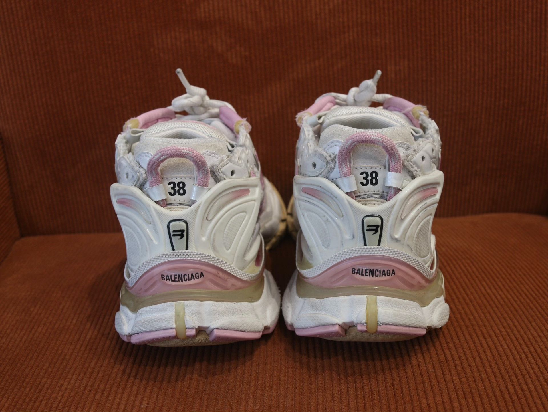 Balenciaga Balenciaga Runner Pink White Dad Shoes Size US 7 / IT 37 - 5 Thumbnail
