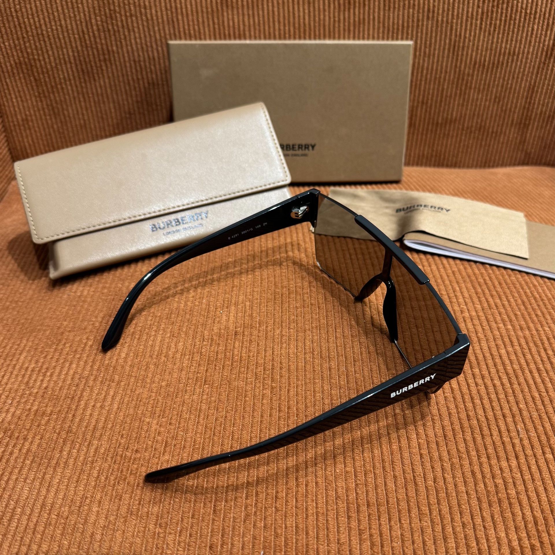 Burberry Burberry Large Logo Sunglasses Size ONE SIZE - 3 Thumbnail