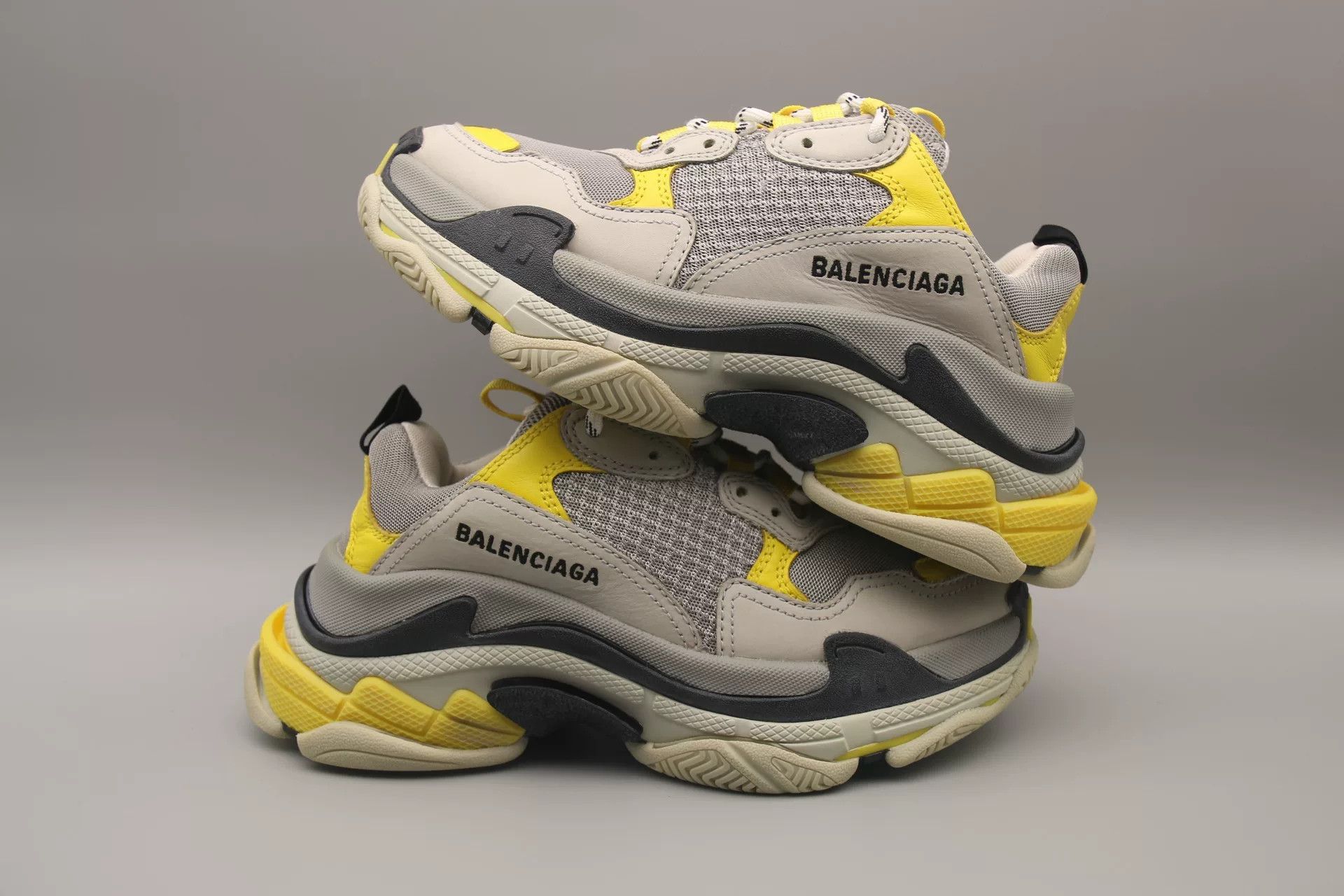 Balenciaga Balenciaga Triple-s Gray Yellow Size US 6 / IT 36 - 3 Thumbnail