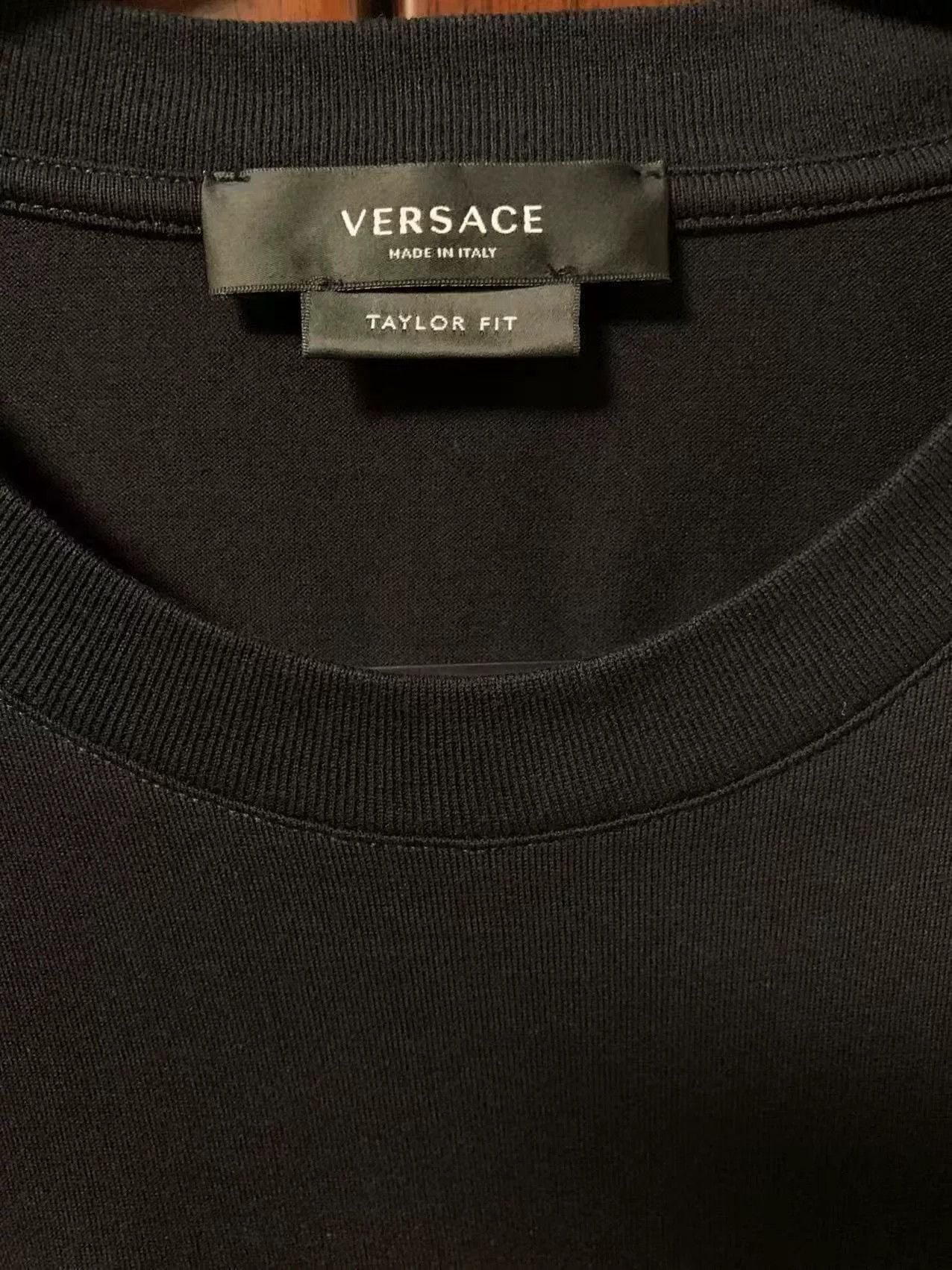 Versace Versace Men's Embroidered Logo T-shirt Size US L / EU 52-54 / 3 - 3 Thumbnail