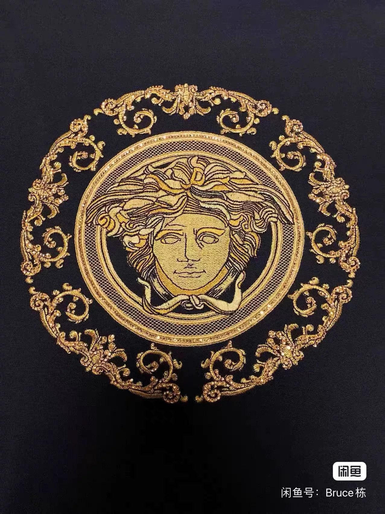 Versace Versace Men's Short Sleeve Medusa Logo T-shirt Size US XS / EU 42 / 0 - 4 Thumbnail