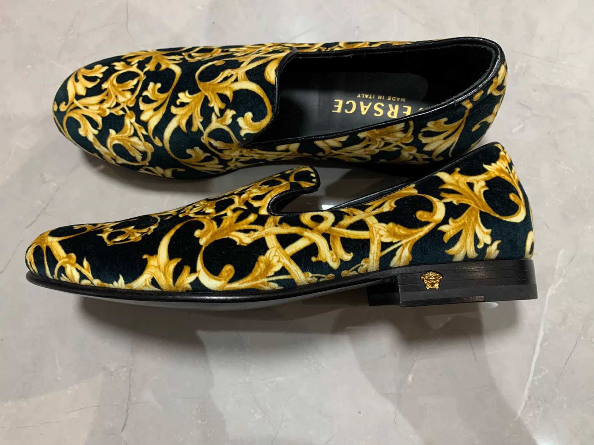 Versace Versace Velvet Loafers Size US 8.5 / EU 41-42 - 3 Thumbnail