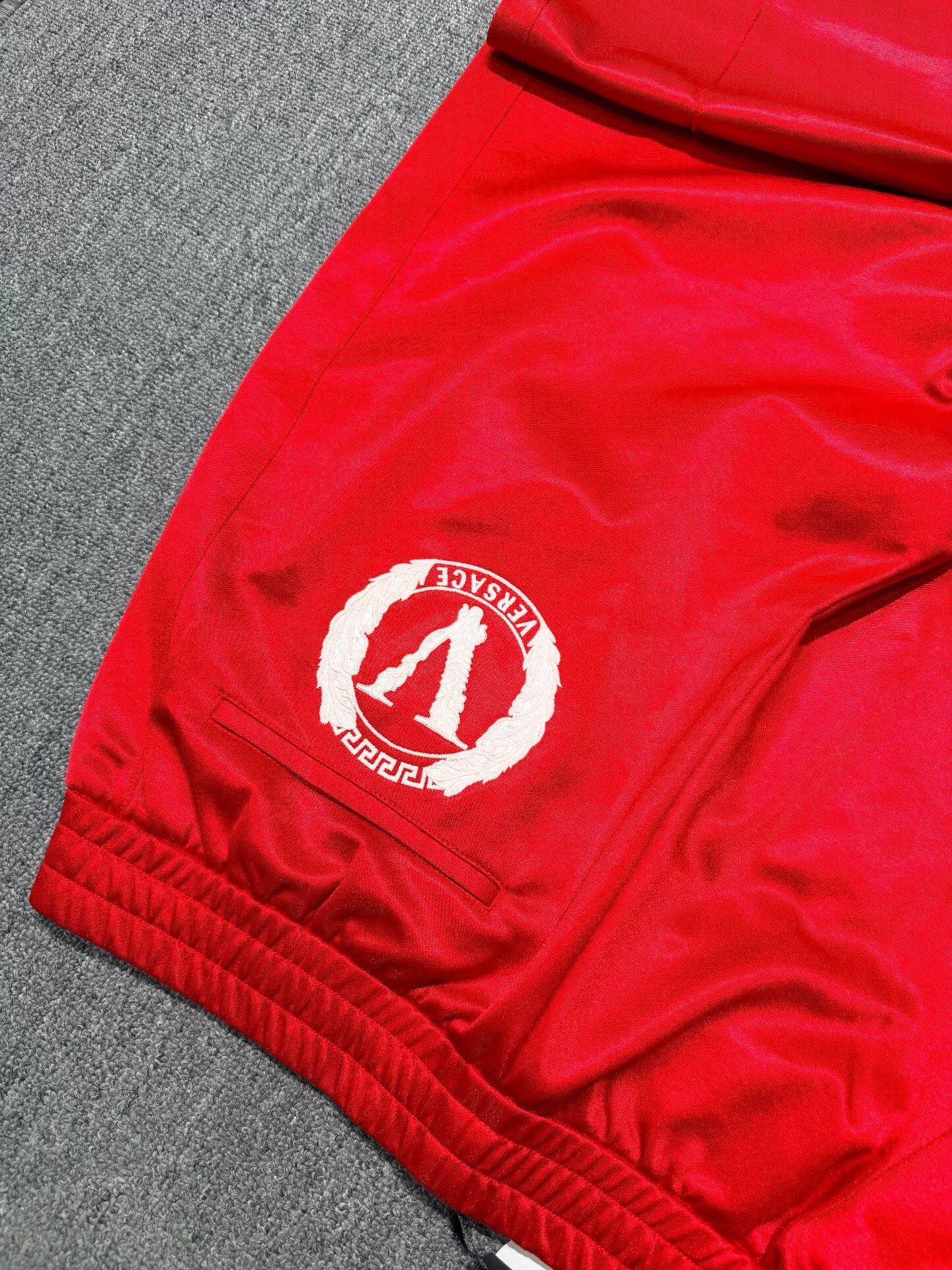 Versace VERSACE Red Casual Pants Size US 26 / EU 42 - 3 Thumbnail