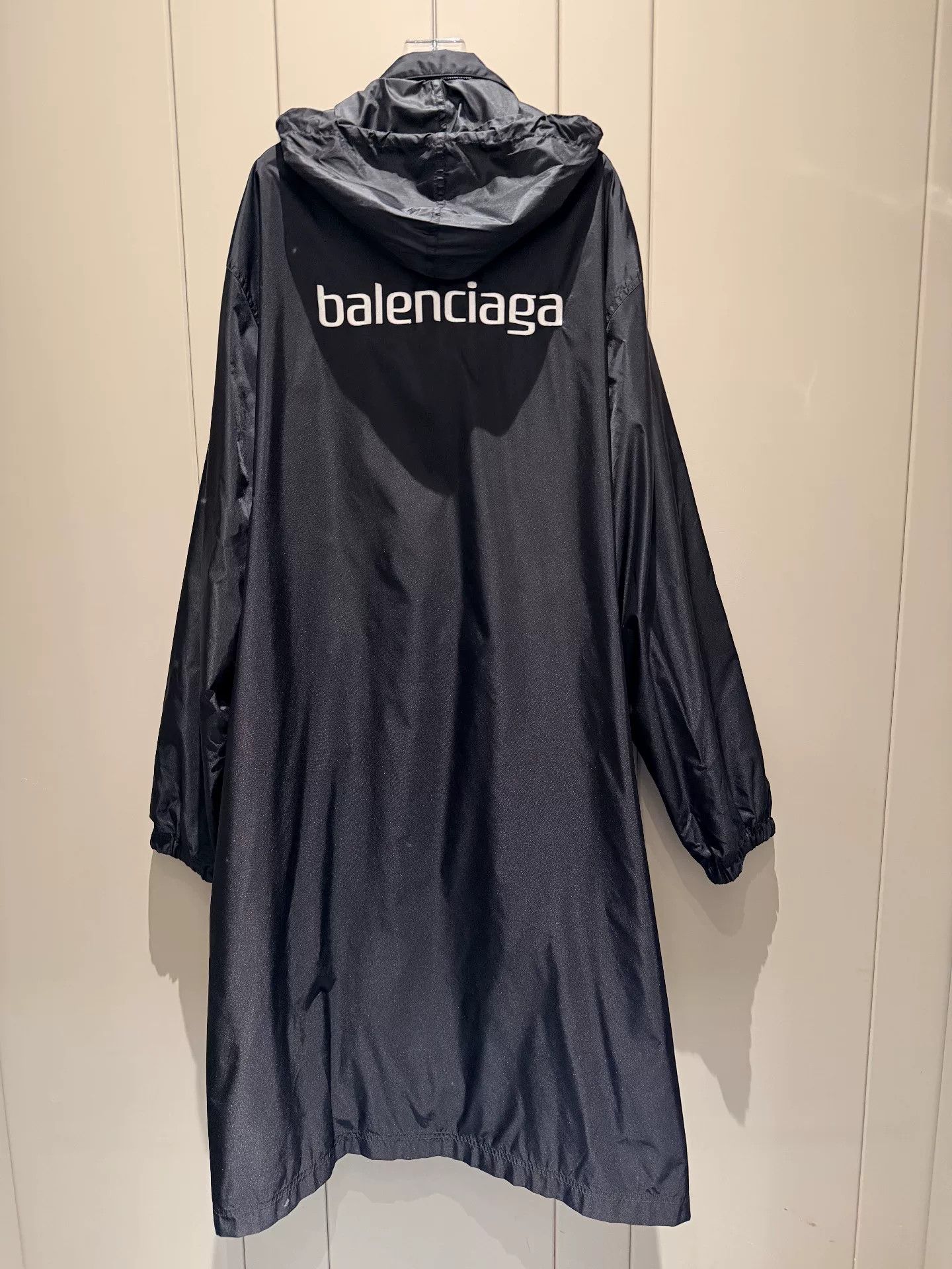 Balenciaga Balenciaga Long Hooded Trench Coat Size US S / EU 44-46 / 1 - 3 Thumbnail