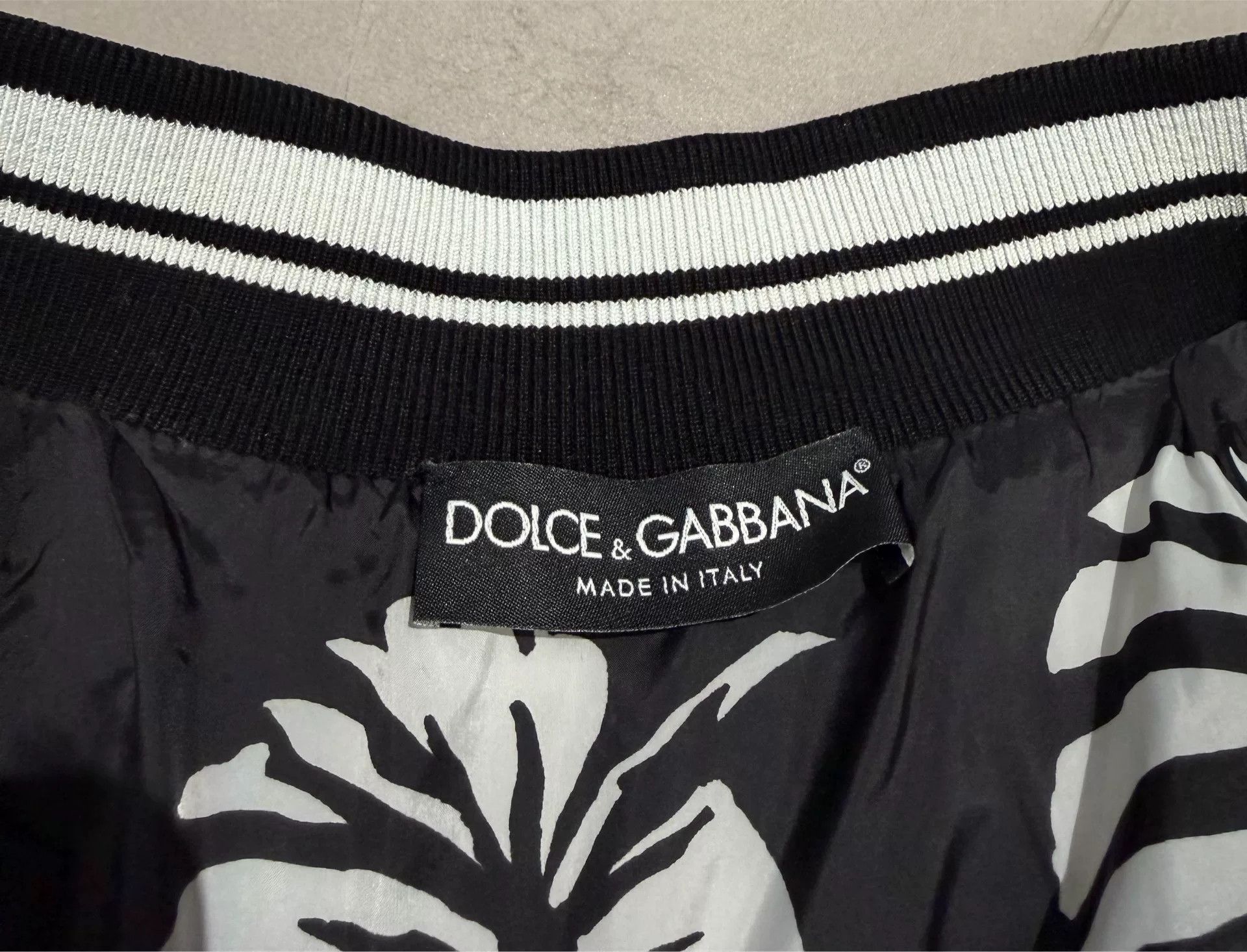 Dolce & Gabbana Dolce & Gabbana Runway Banana Leaf Print Jacket Size US S / EU 44-46 / 1 - 5 Thumbnail