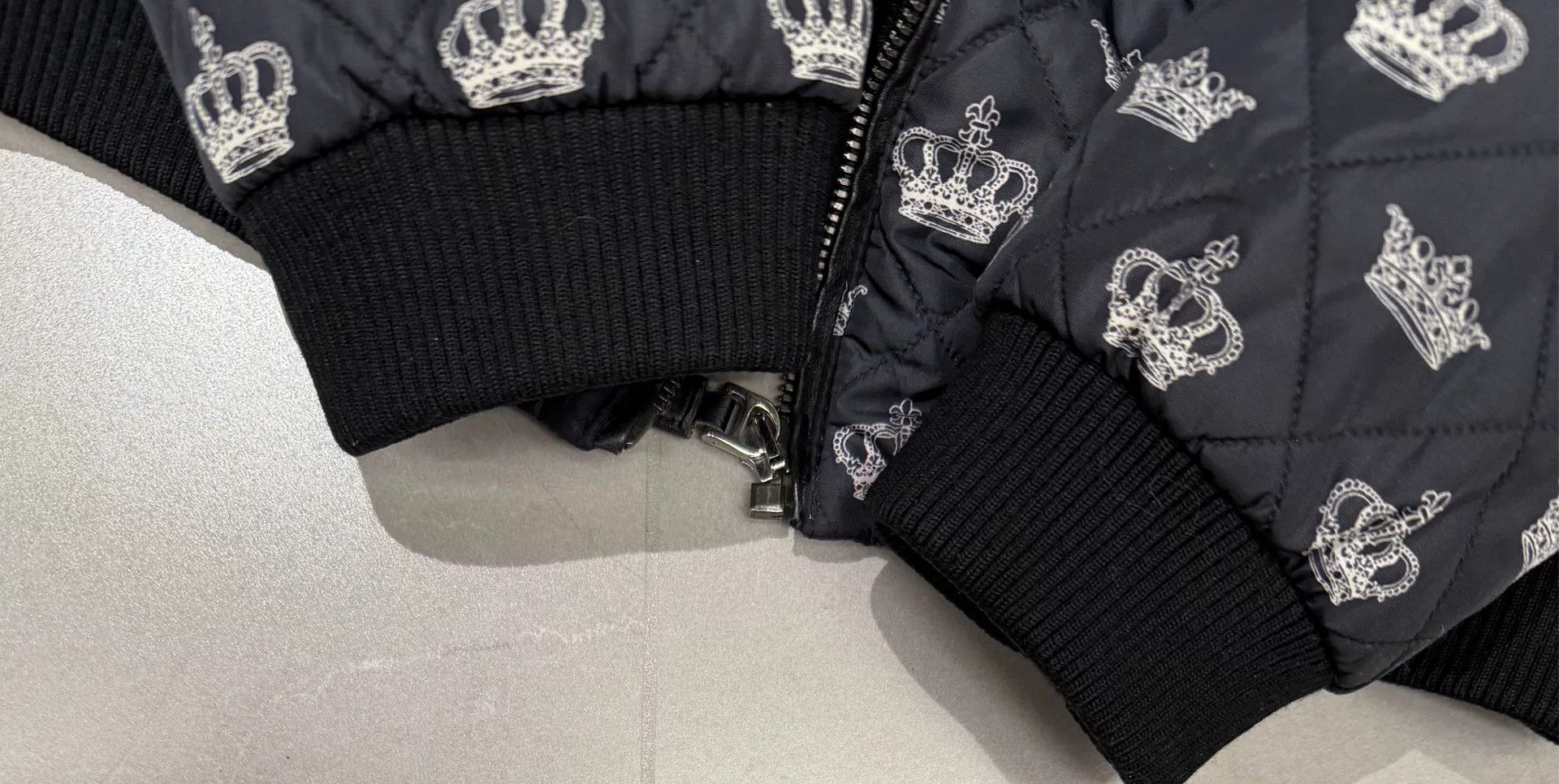 Dolce & Gabbana Dolce & Gabbana Runway Crown Print Puffer Jacket Size US L / EU 52-54 / 3 - 3 Thumbnail
