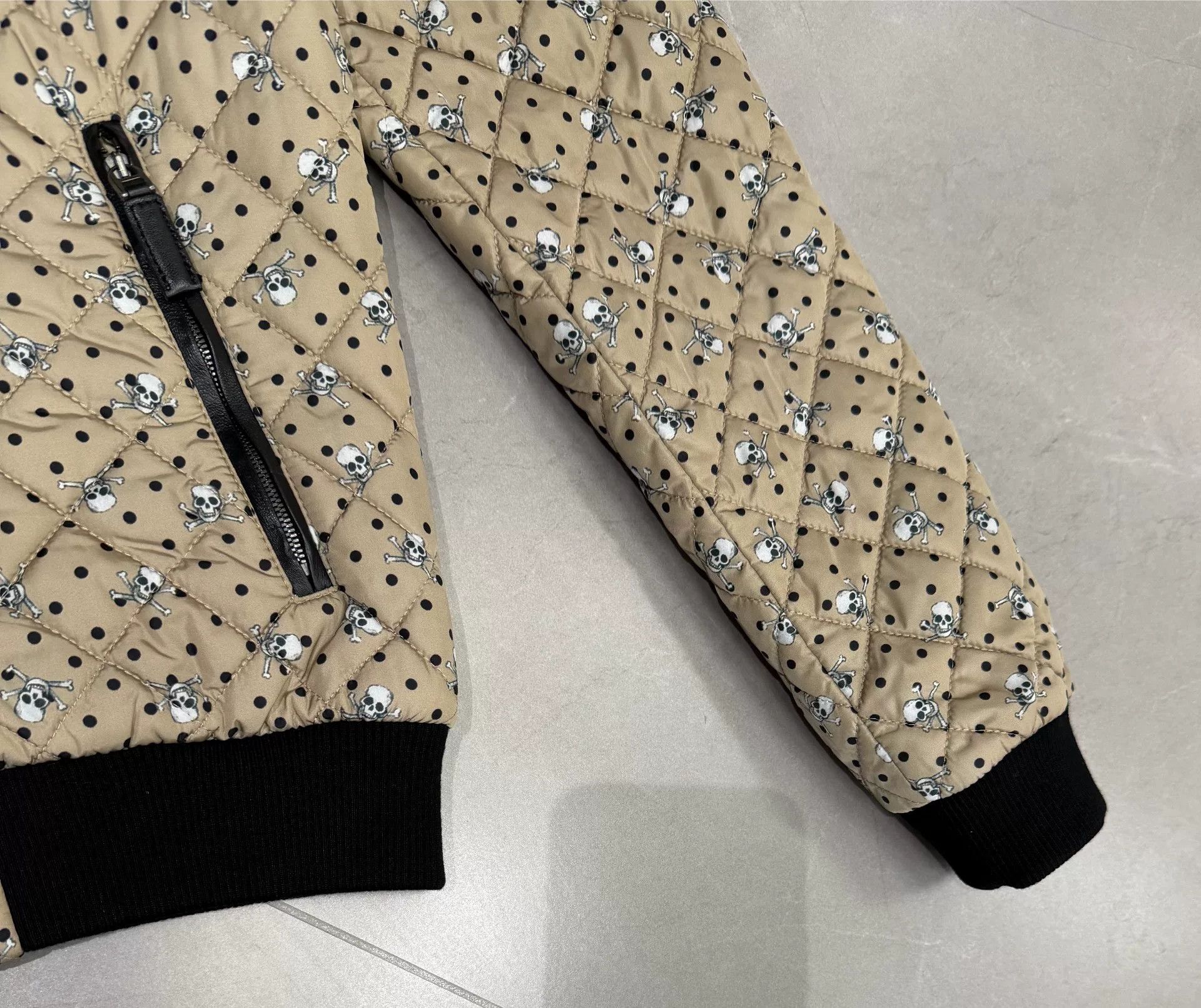 Dolce & Gabbana Dolce & Gabbana Runway Skull Print Jacket Size US M / EU 48-50 / 2 - 2 Thumbnail