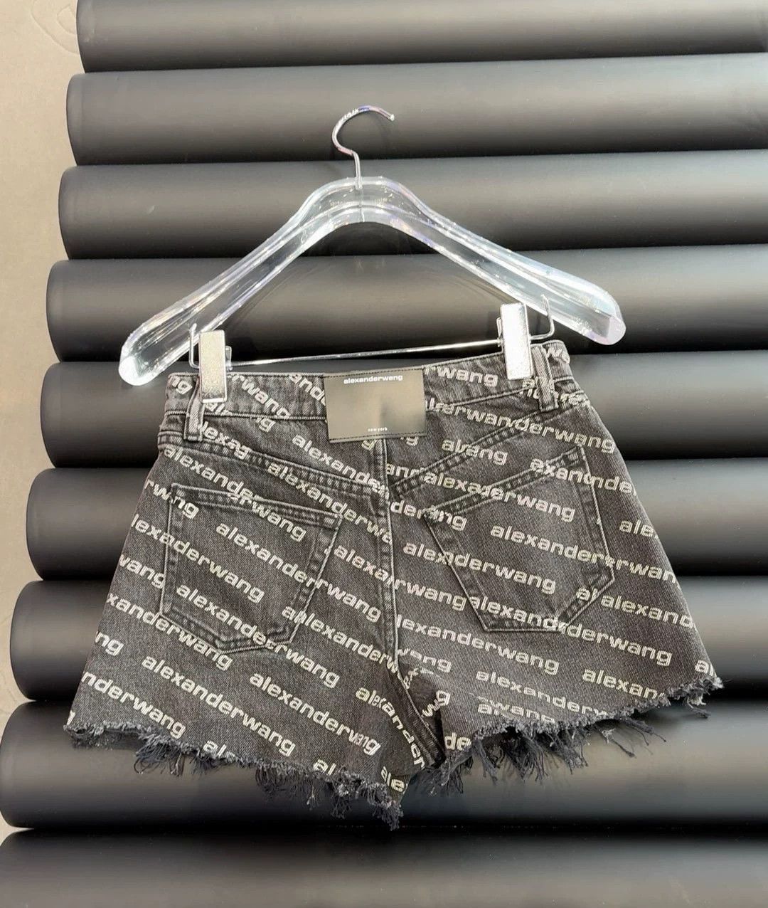 Alexander Wang Alexander Wang Classic Printed Denim Shorts 25 Size 25" / US 0 / IT 36 - 2 Thumbnail