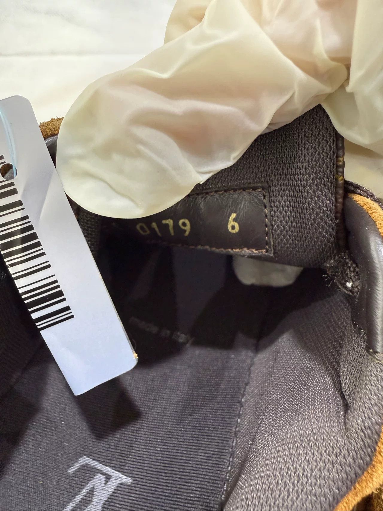 Louis Vuitton Louis Vuitton Trainer Monogram Size 6 Size US 6 / EU 39 - 4 Thumbnail