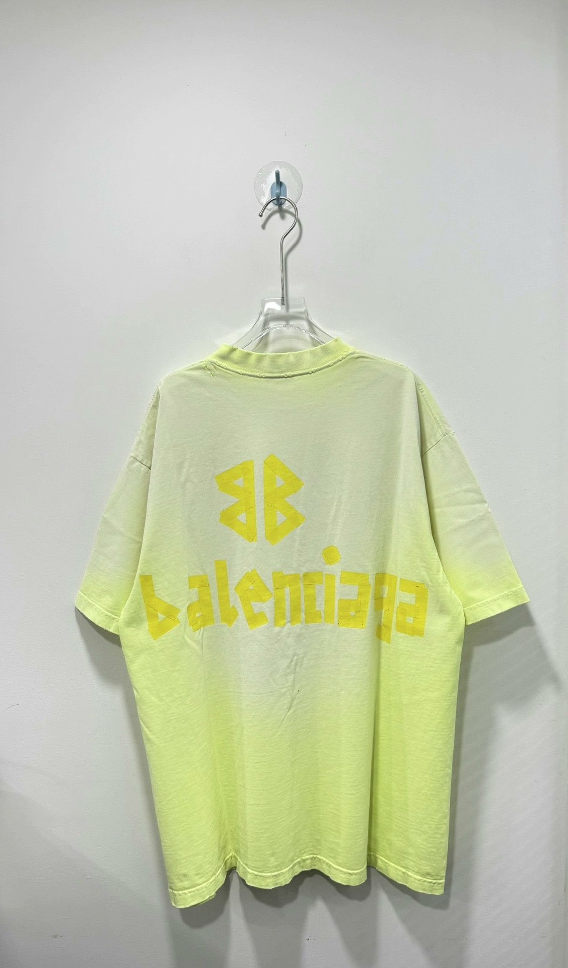 Balenciaga Balenciaga Logo Tape Short Sleeve Tee Size US M / EU 48-50 / 2 - 2 Thumbnail