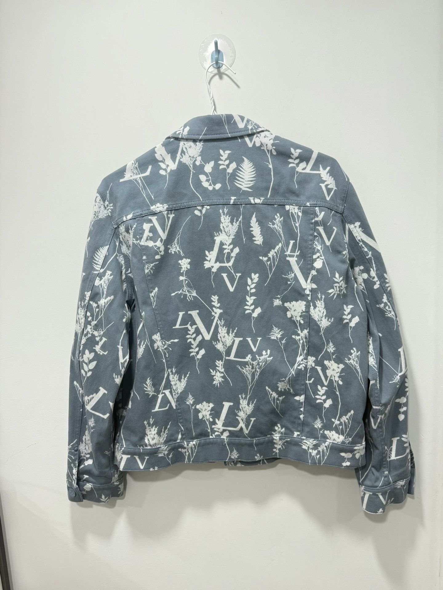 Louis Vuitton Louis Vuitton Men's Floral Denim Jacket Size US M / EU 48-50 / 2 - 2 Thumbnail