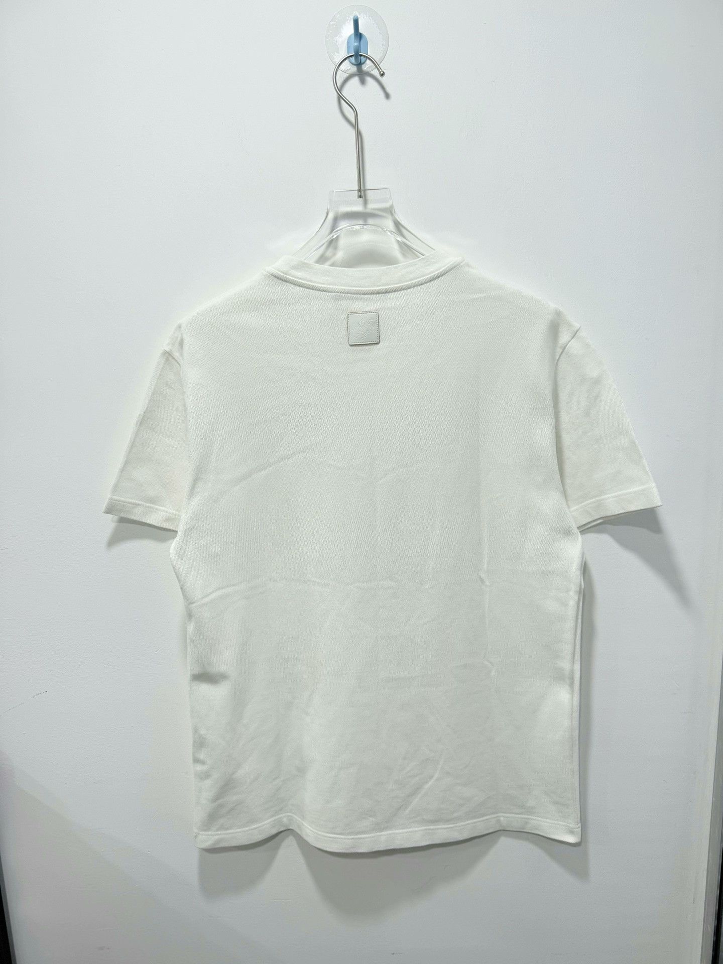 Louis Vuitton Louis Vuitton FW25 White Floral Embroidered Short-Sleeve Size M / US 6-8 / IT 42-44 - 2 Thumbnail