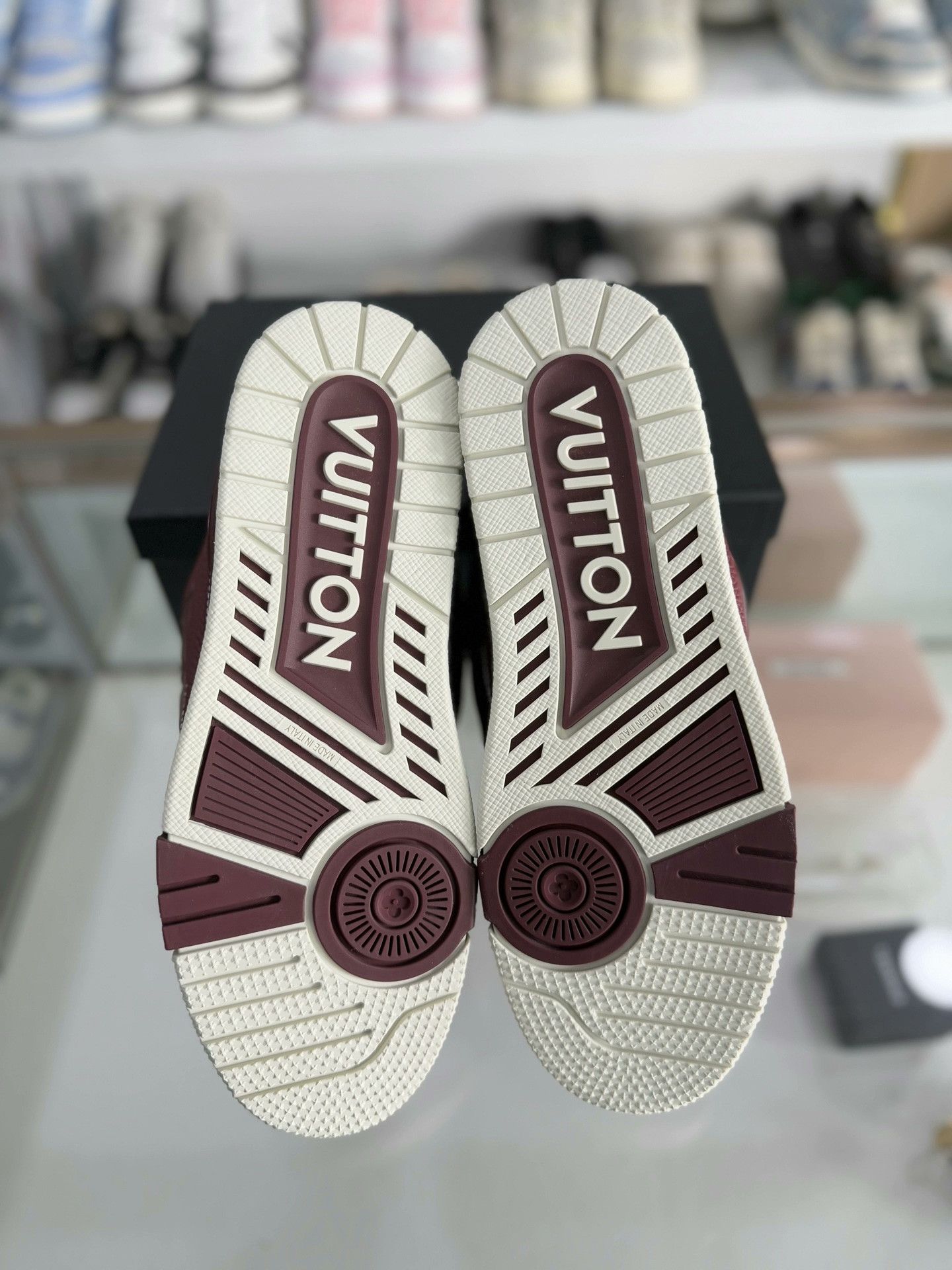 Louis Vuitton Louis Vuitton Skate Men's Shoes Size US 8 / EU 41 - 5 Thumbnail