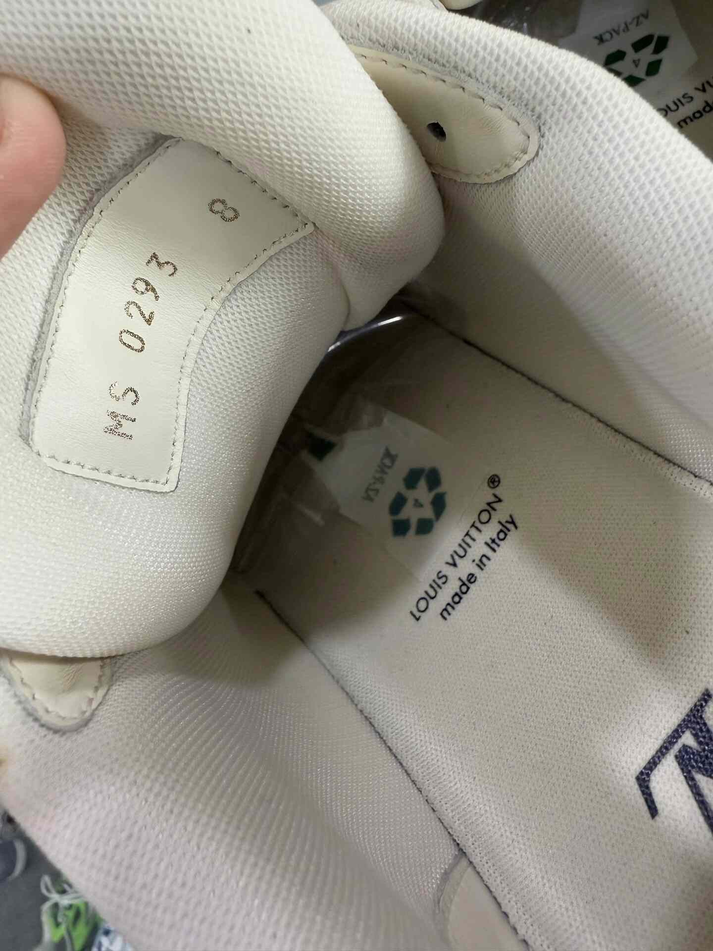 Louis Vuitton Louis Vuitton LV Trainer Men's Shoes Size US 9 / EU 42 - 5 Thumbnail