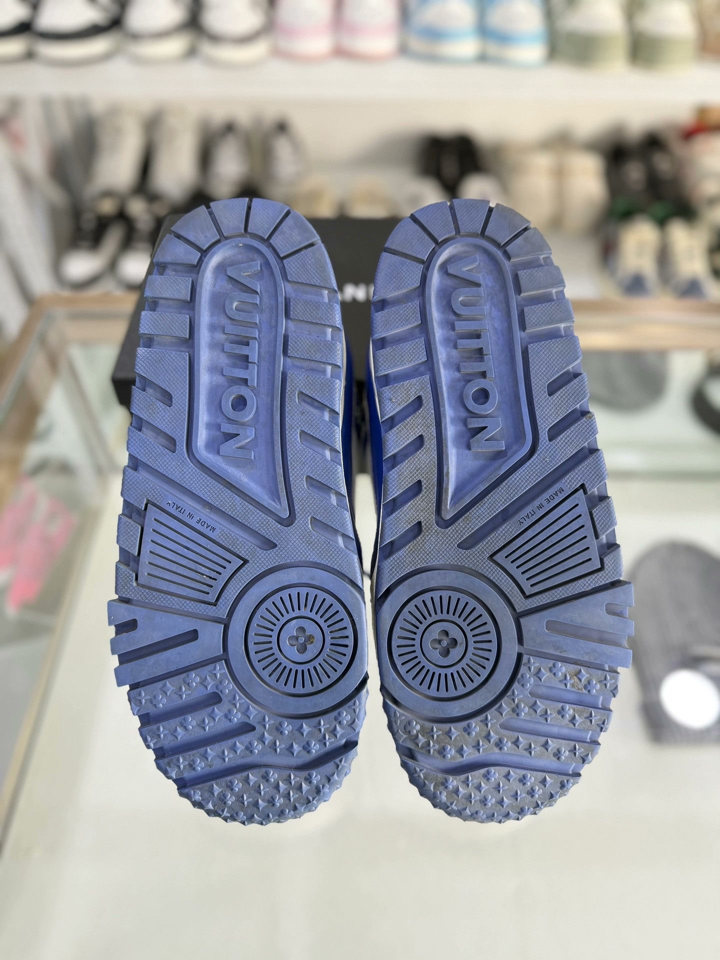 Louis Vuitton Louis Vuitton LV Trainer Blue White Size US 10 / EU 43 - 4 Thumbnail