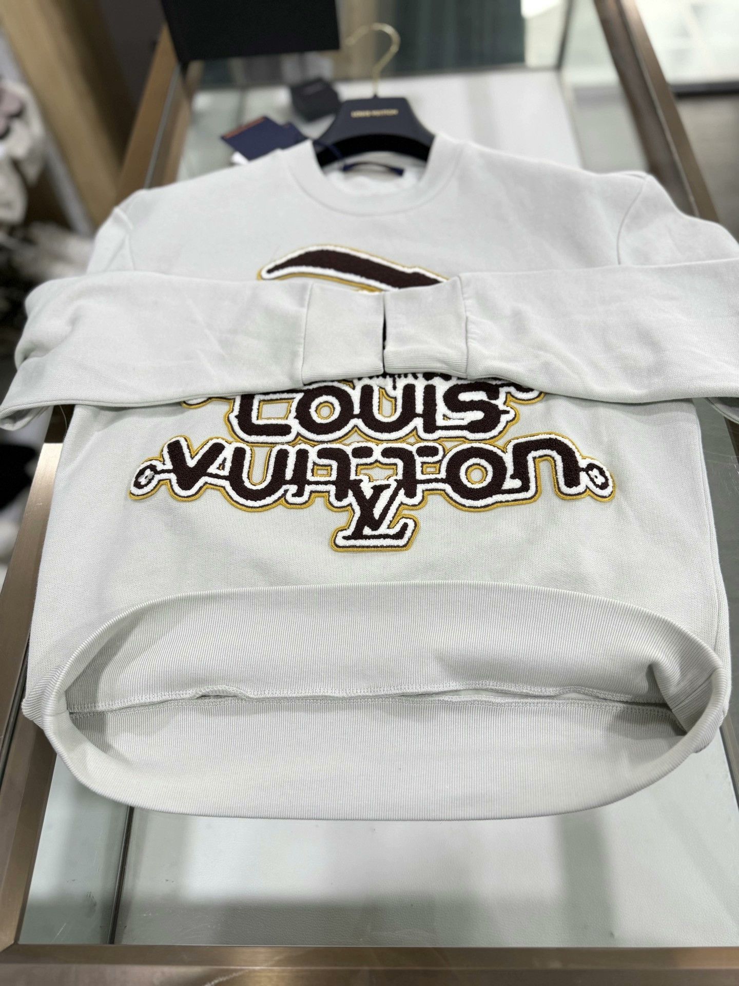 Louis Vuitton Louis Vuitton Evil Eye Hoodie XS Size XS / US 0-2 / IT 36-38 - 8 Thumbnail