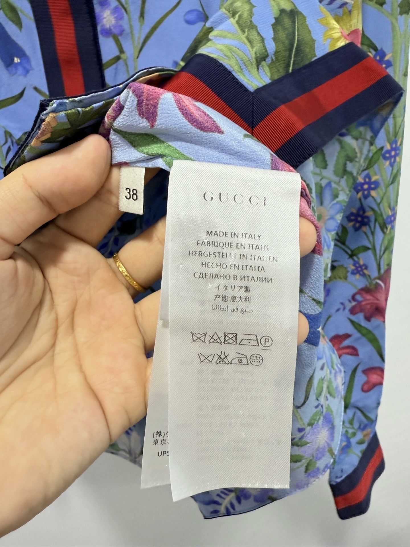 Gucci Gucci Floral Silk Blouse Size 38 Size S / US 4 / IT 40 - 4 Thumbnail