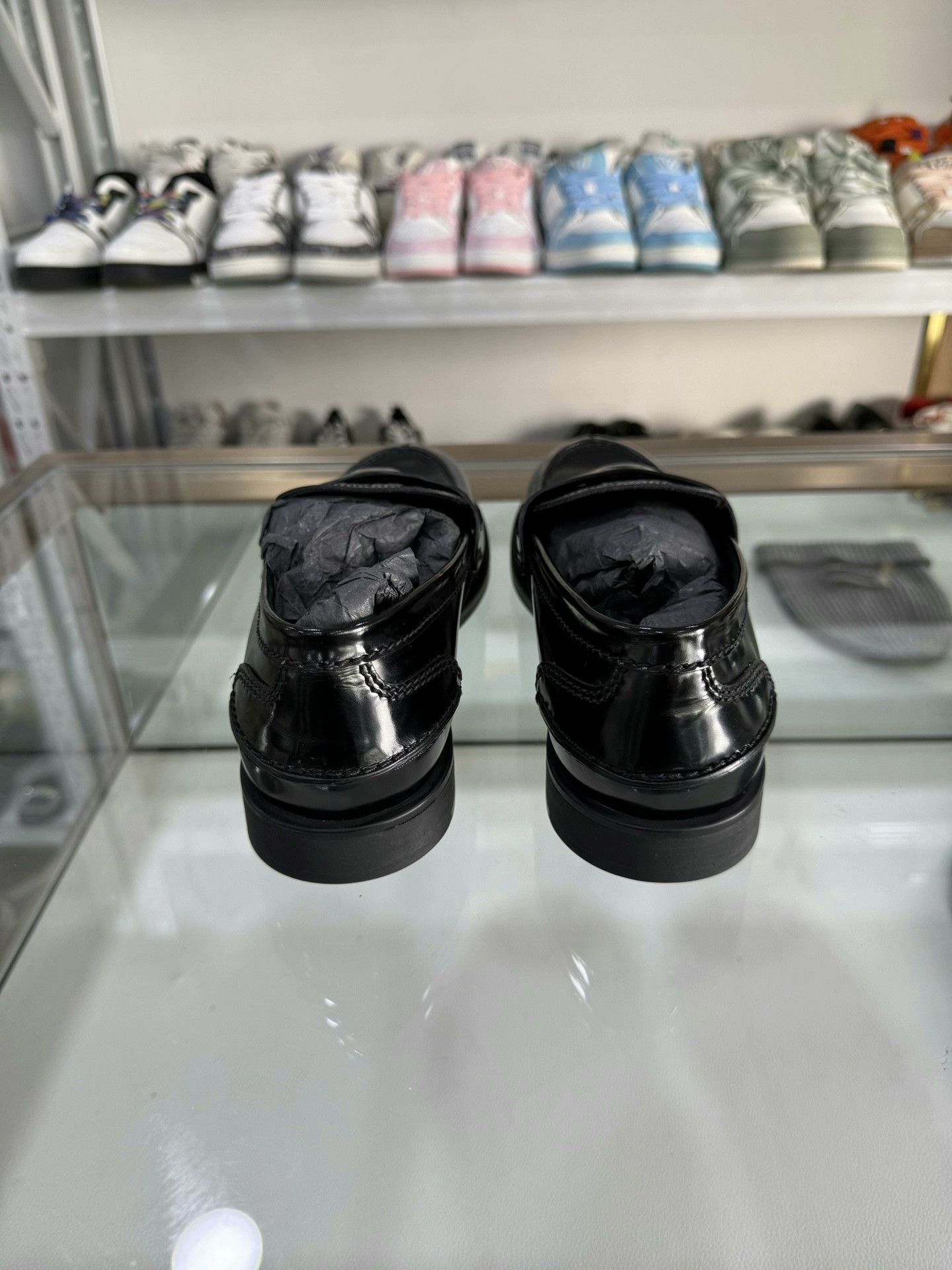 Miu Miu Miu Miu Black Gold Coin Loafers Men 42 Size US 9 / EU 42 - 3 Thumbnail