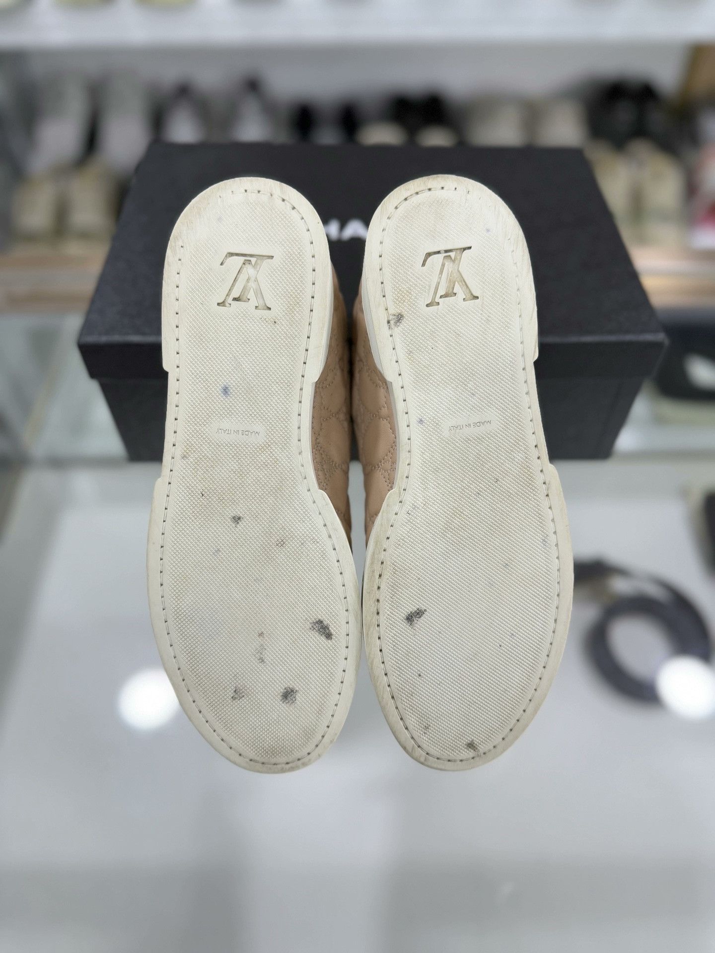 Louis Vuitton Louis Vuitton Pink Embroidered Monogram Sneakers Size US 5 / IT 35 - 5 Thumbnail