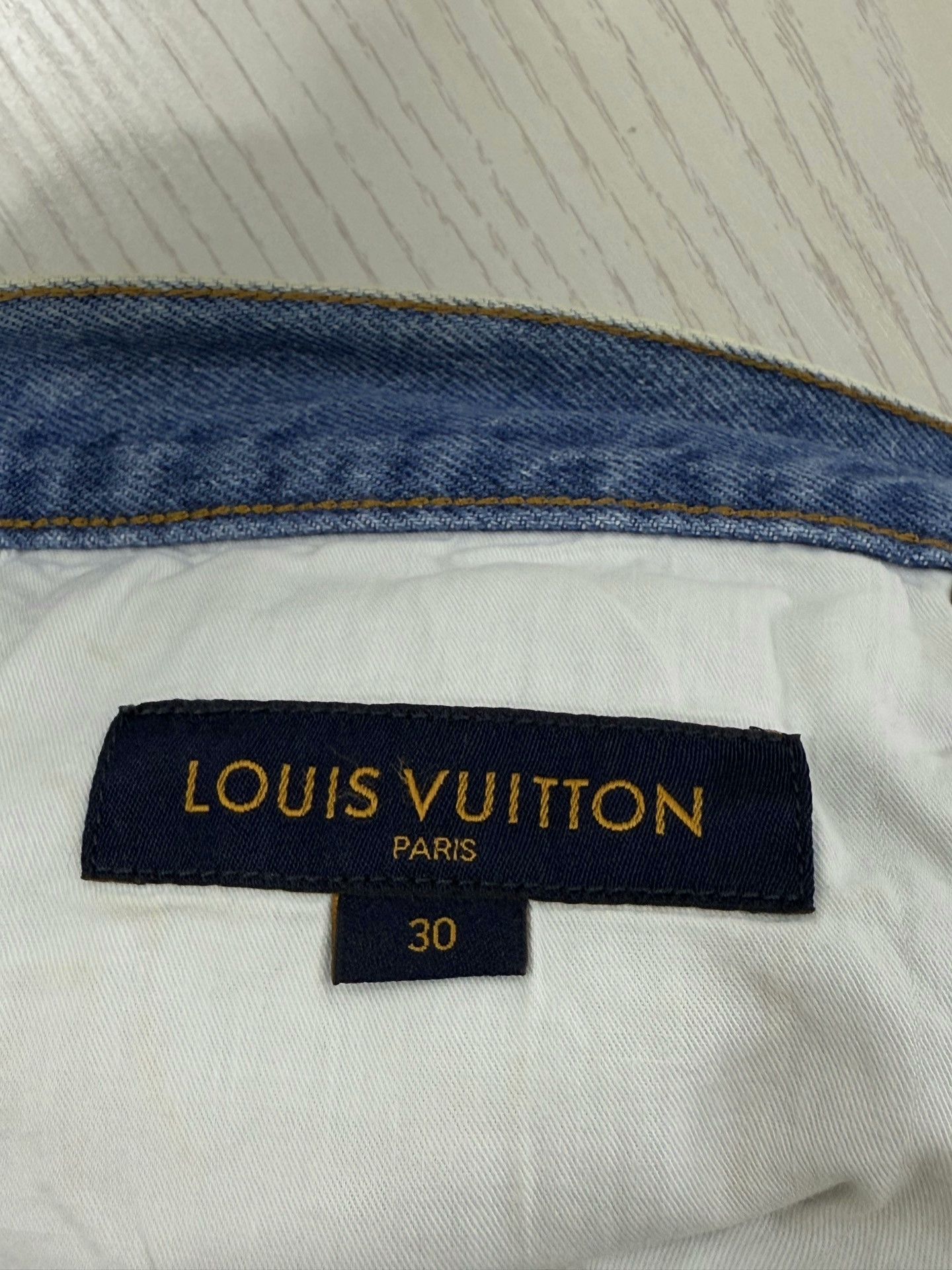 Louis Vuitton Louis Vuitton Washed Distressed Jeans 30 Size US 30 / EU 46 - 5 Thumbnail