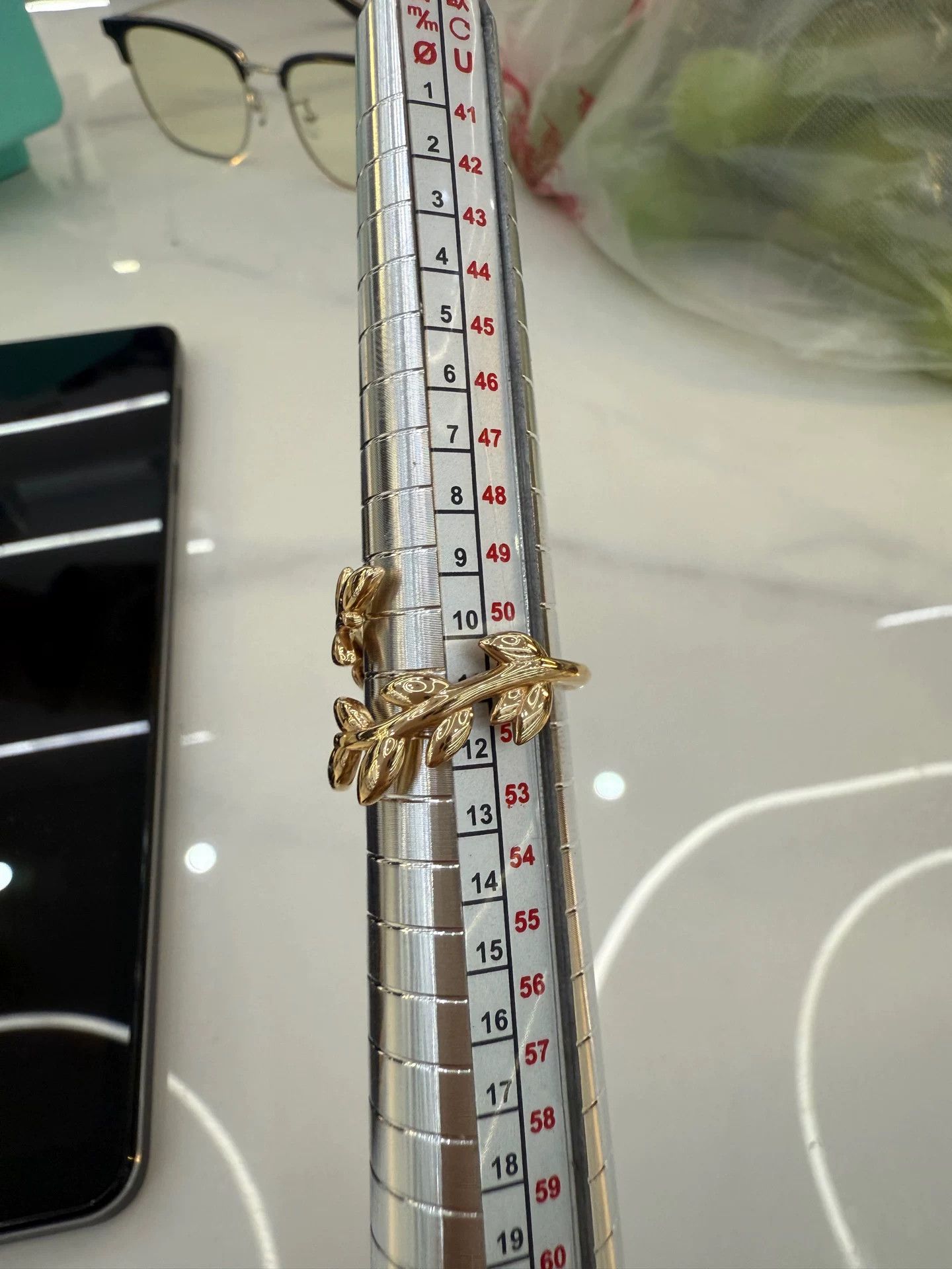 Tiffany & Co. Tiffany 18k Gold Olive Leaf Ring Size ONE SIZE - 5 Thumbnail