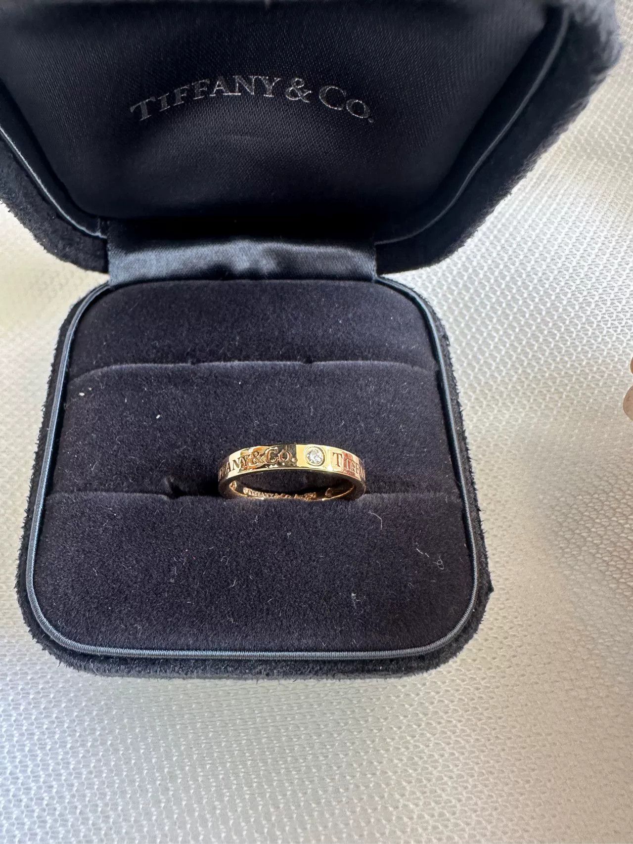 Tiffany & Co. Tiffany & Co. 3-Diamond Ring 18K Rose Gold Size ONE SIZE - 2 Thumbnail