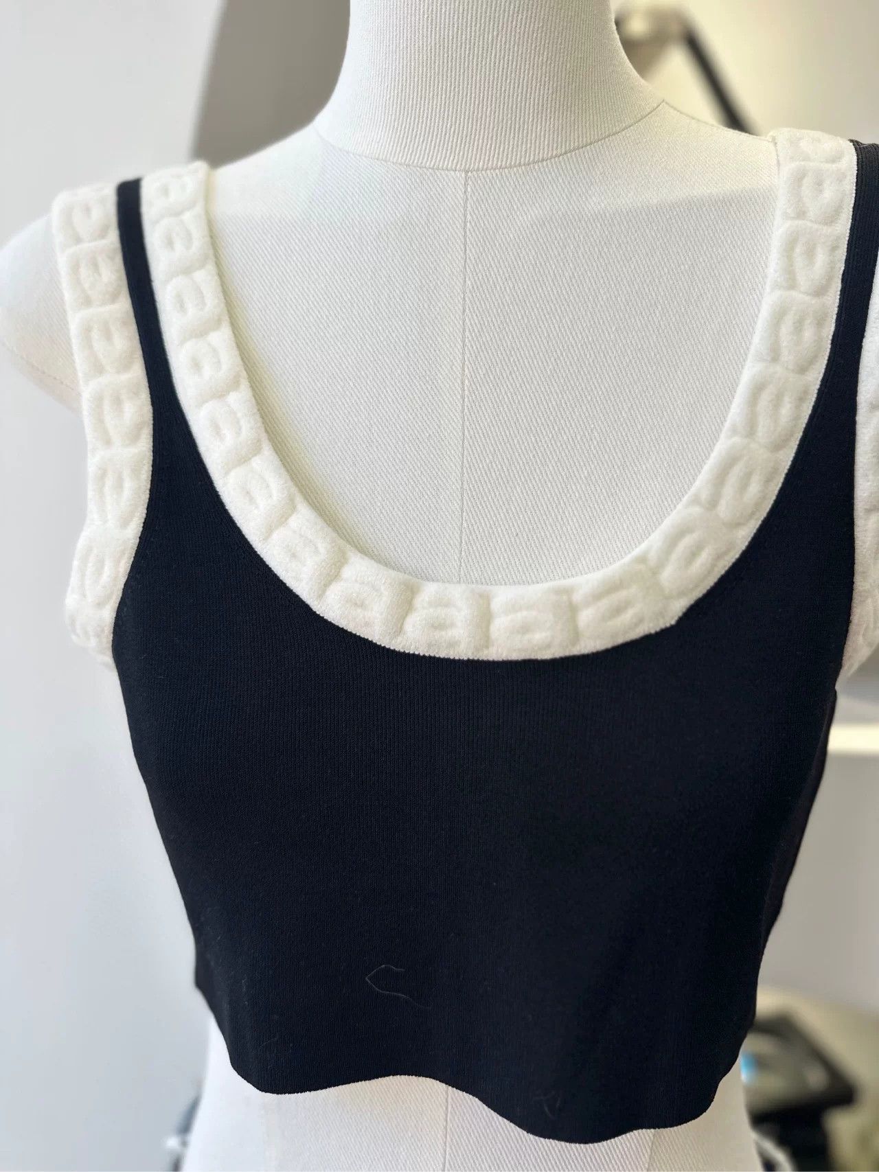 Alexander Wang Alexanderwang Micro Logo Knit Tank Top Size XS / US 0-2 / IT 36-38 - 2 Thumbnail